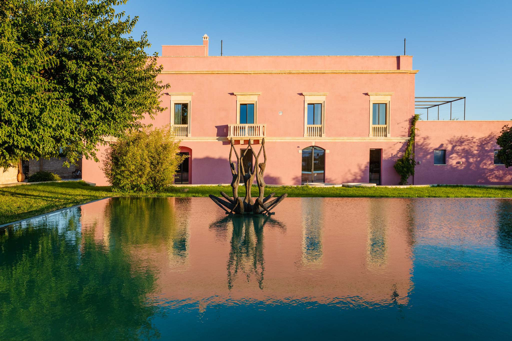 Villa Trullo Salento: Exclusive 11-Bedroom Villa with Pool and Gym, Lecce