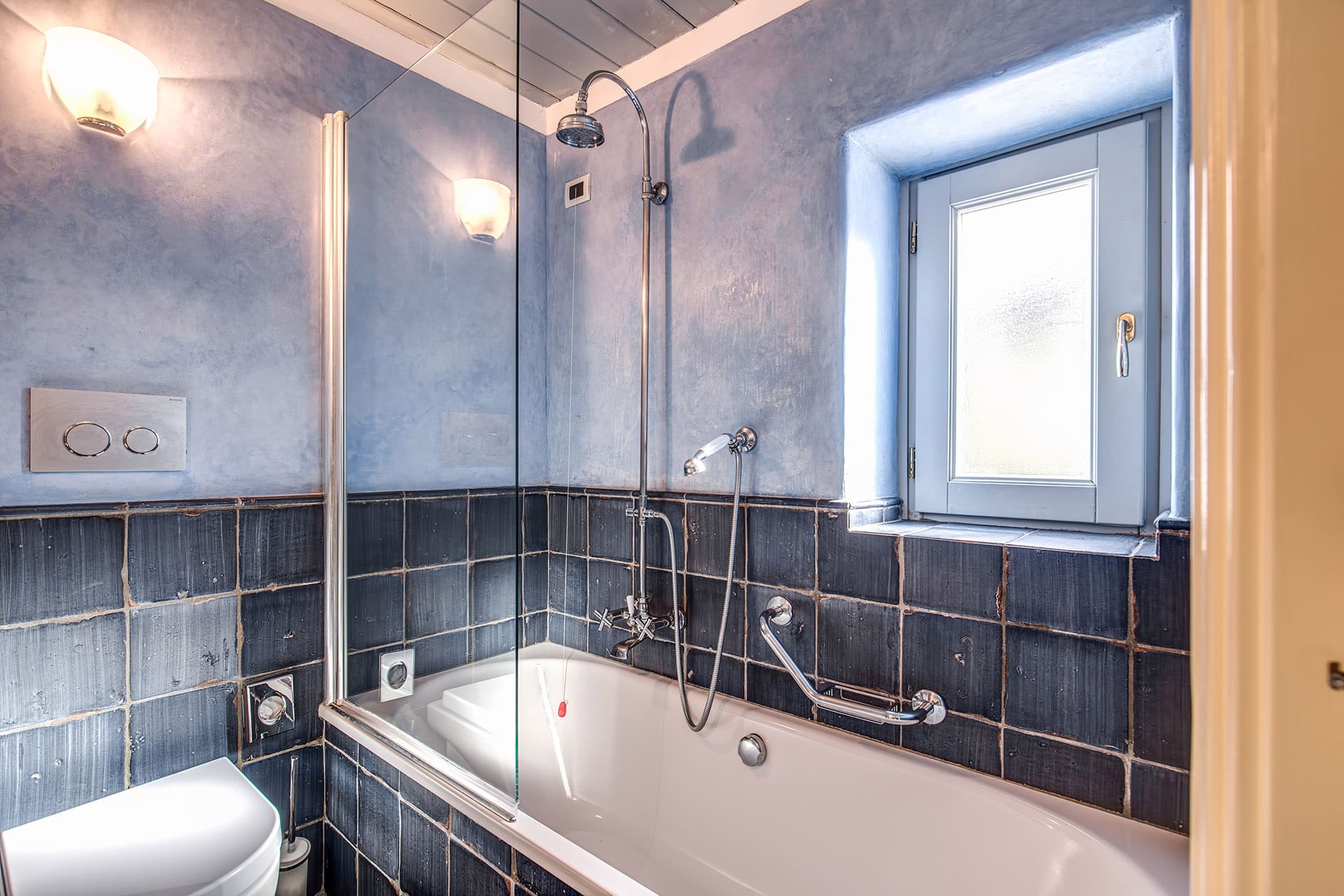 Villa Ulisse Sorrento Sorrento: Luxury 9-Bedroom Villa with Infinity Pool and Sea Views, Sorrento