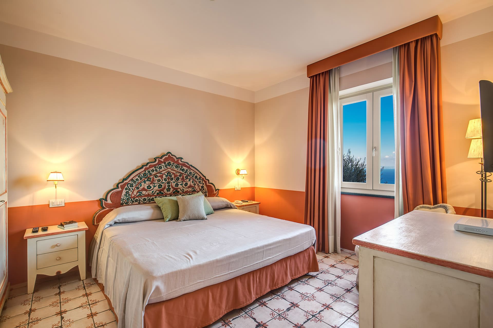 Villa Ulisse Sorrento Sorrento: Luxury 9-Bedroom Villa with Infinity Pool and Sea Views, Sorrento