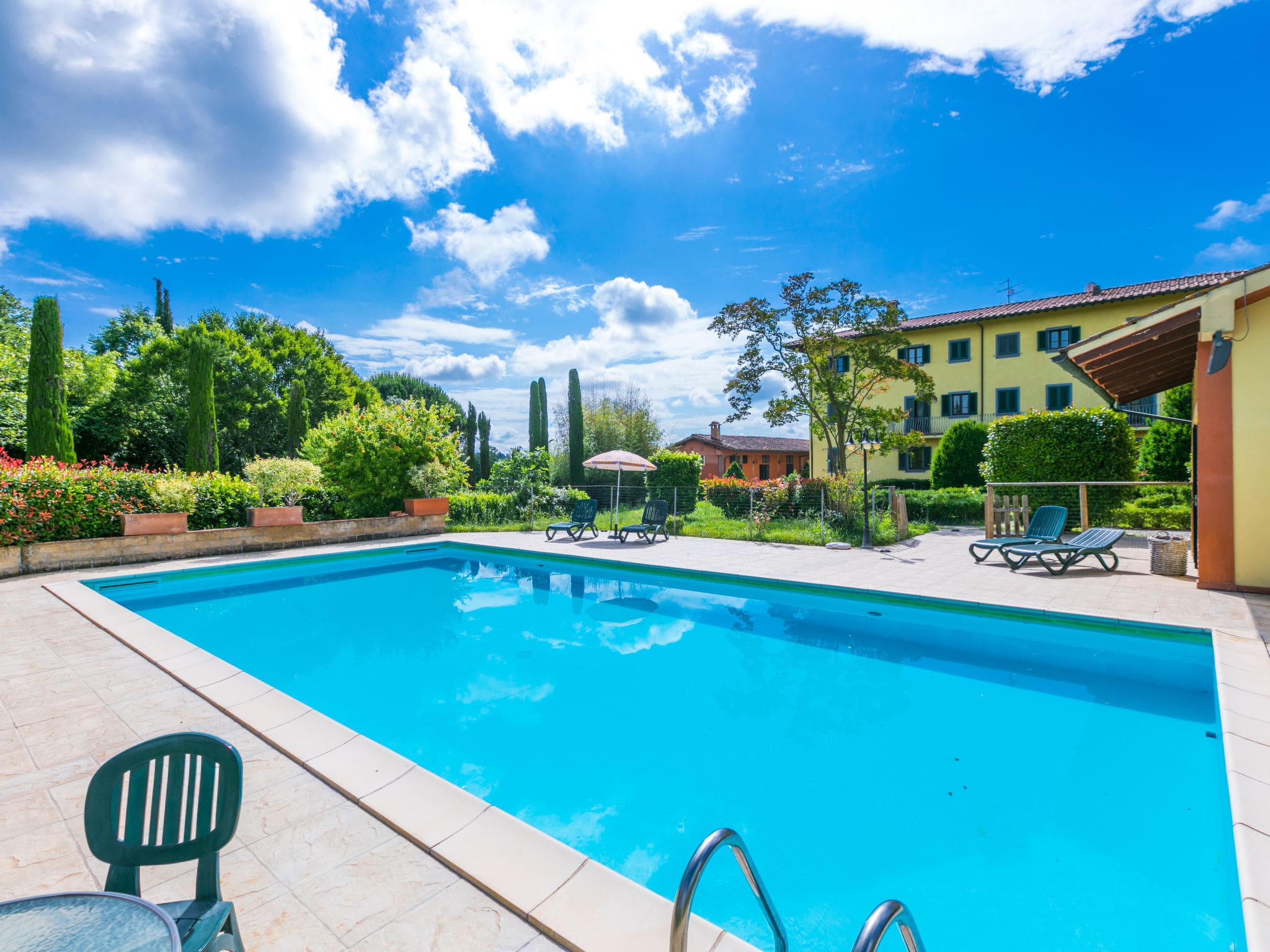 Villa Valdinievole Fucecchio: Spectacular 8-Bedroom Luxury Estate with Private Pool Tennis and Spa Facilities in Tuscan Countryside