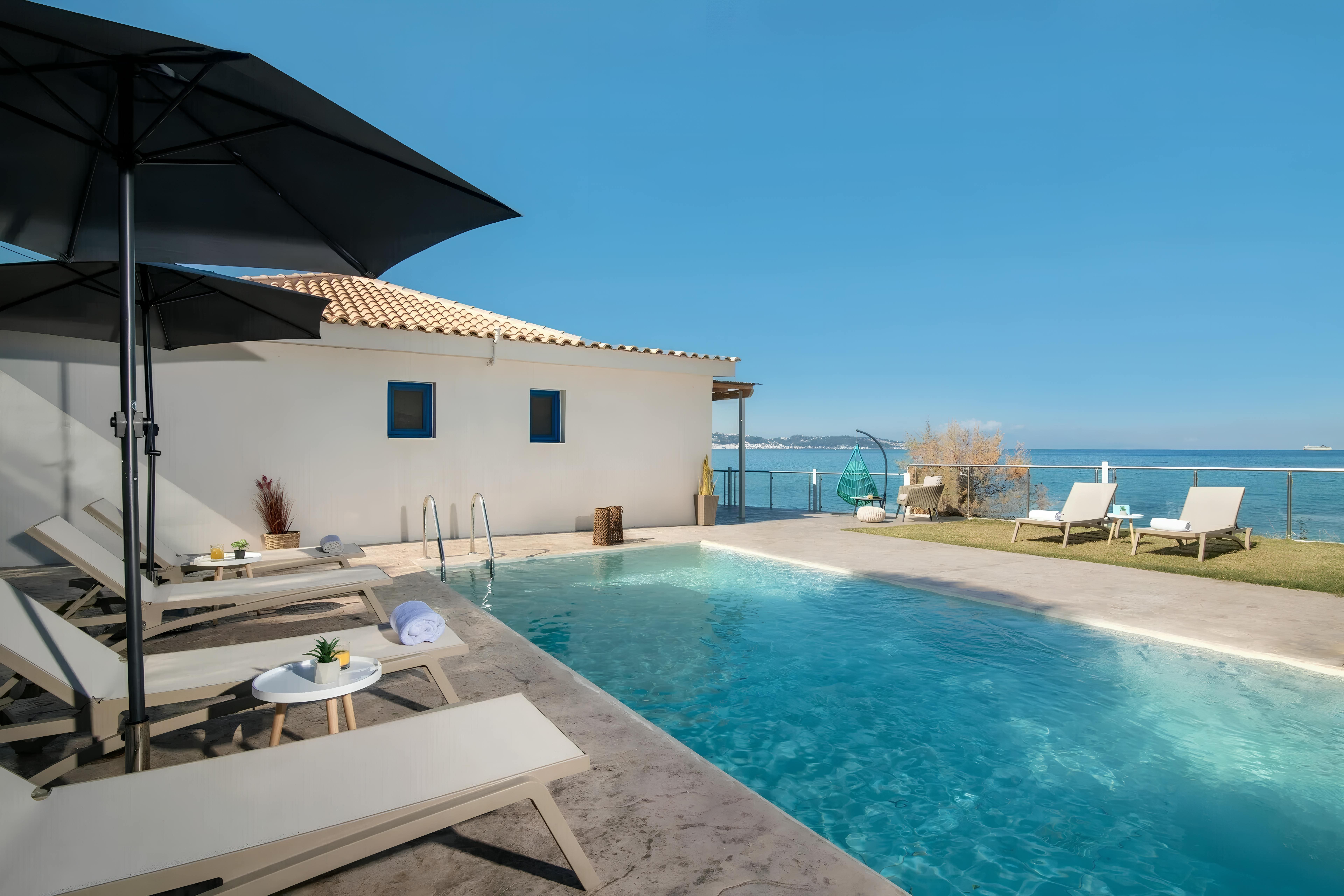 Villa Vassilikos Argassi: Luxury 3-Bedroom Villa with Private Pool and Beachfront Access, Argassi