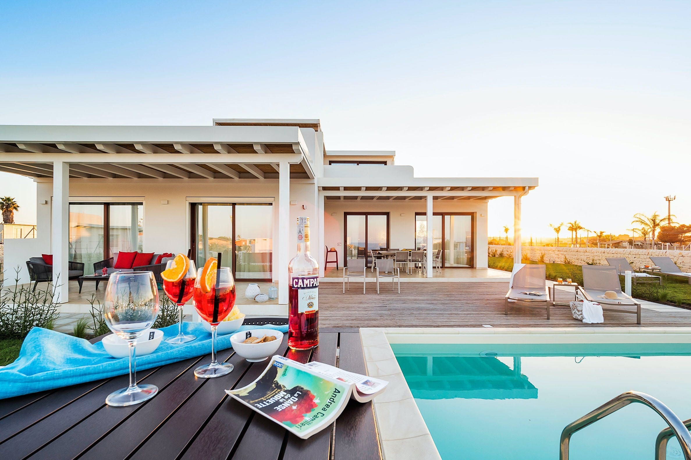 Villa Zagara Noto Val di Noto: Luxury 4-Bedroom Villa with Seaview and Pool, Sicily