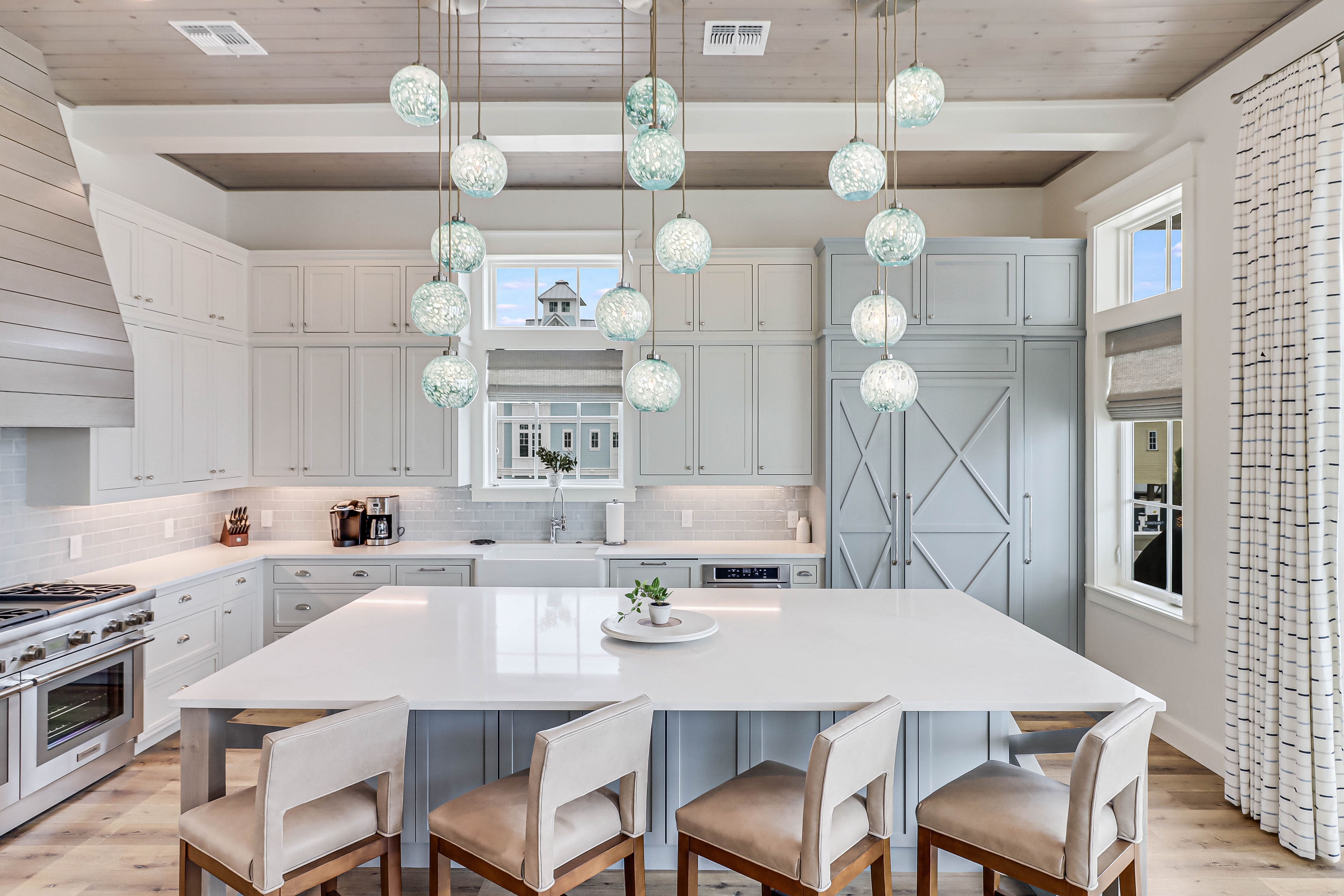 Vista del Golfo: Luxury 5-Bedroom House with Beachfront Access, Nueces County