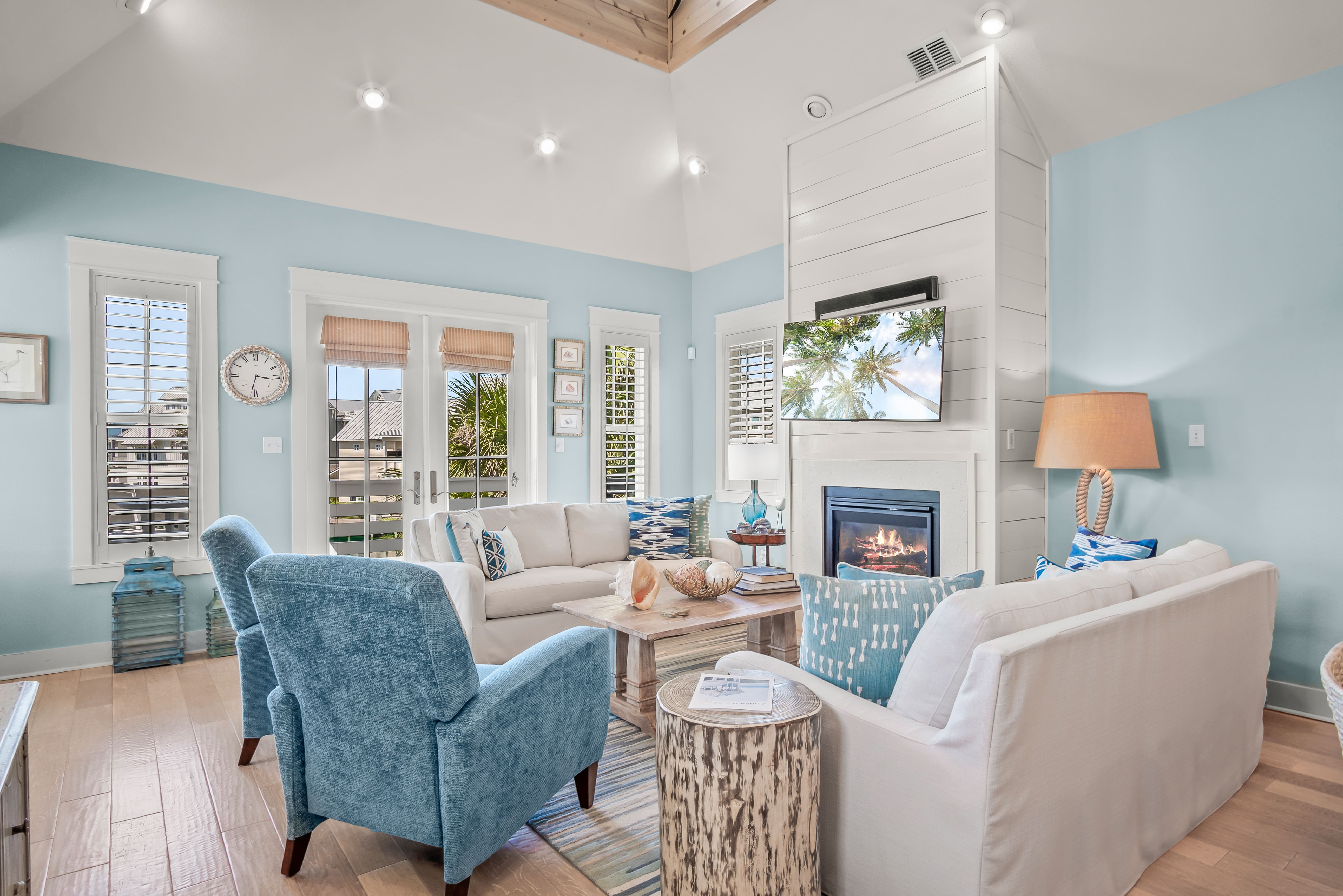 Vista Lago Azul: Spacious 4-Bedroom Villa with Pool and Seaviews, Nueces County