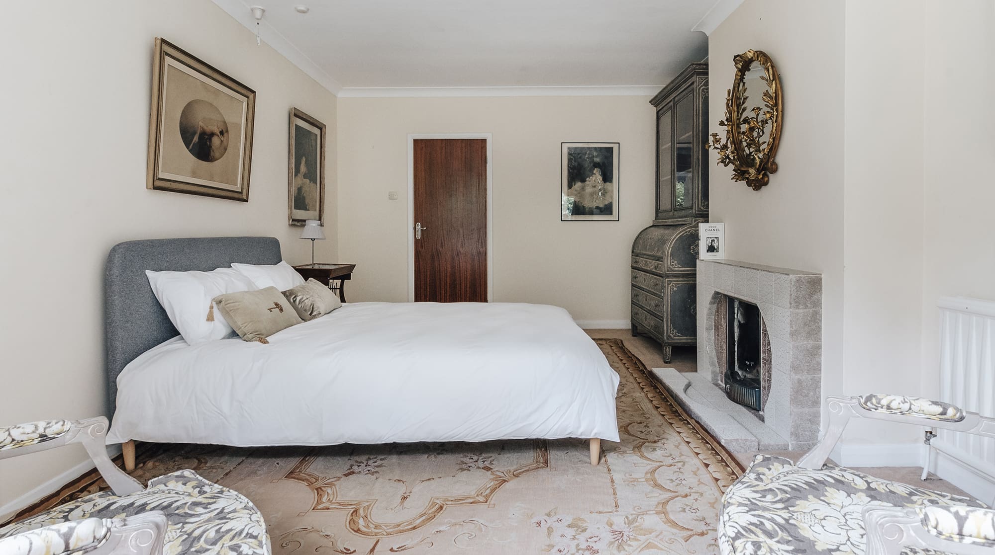 Worlingham Estate Cottage: Historic 4-Bedroom Luxury Cottage Rental Suffolk with Private Garden and Estate Grounds