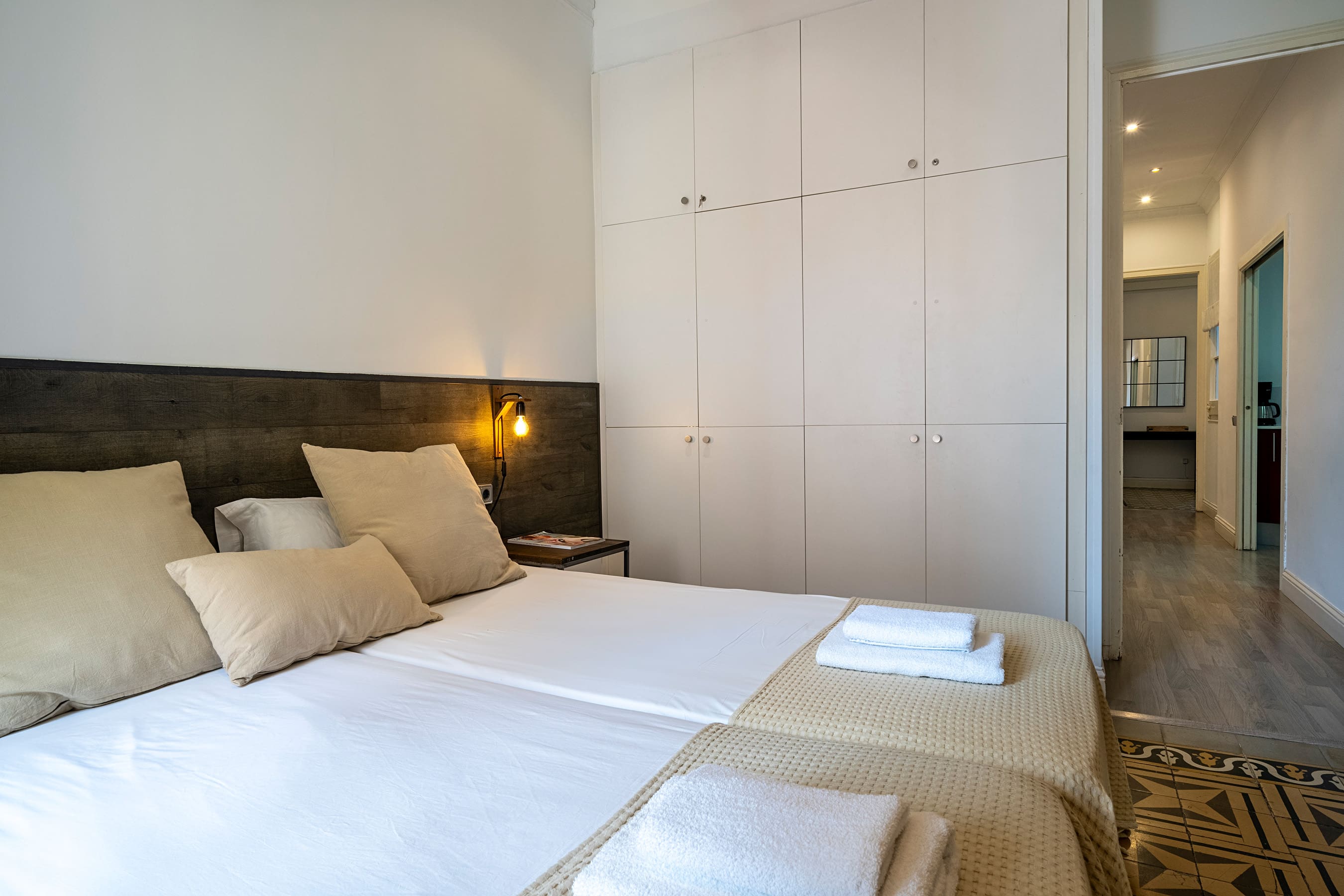 Apartamento Còrsega Eixample: Chic 2-Bedroom Apartment with Seaview and Air-Con, Eixample Barcelona