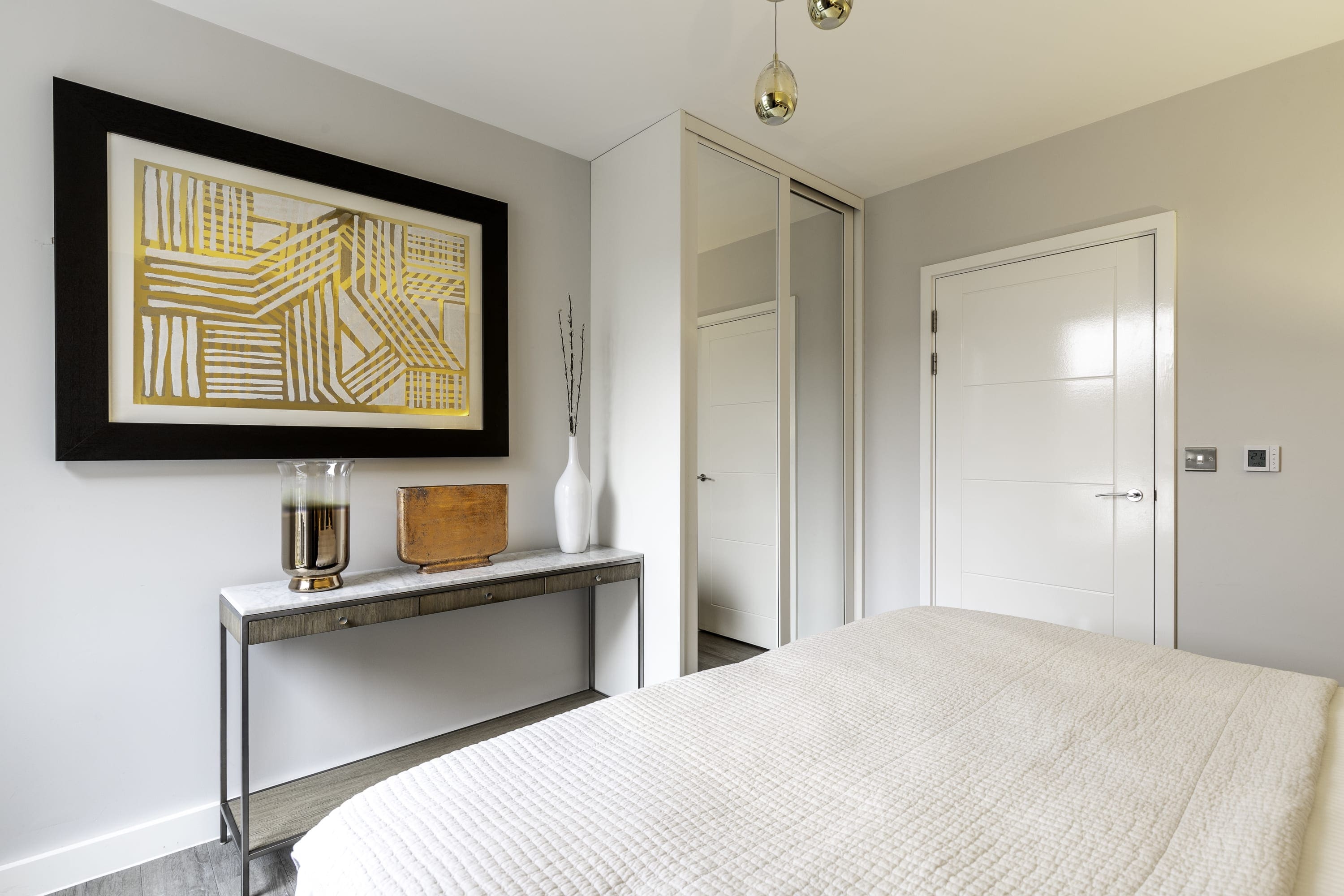 Apartment Bowyer Stratford: Stylish 3-Bedroom Apartment with Air-Con in Stratford London