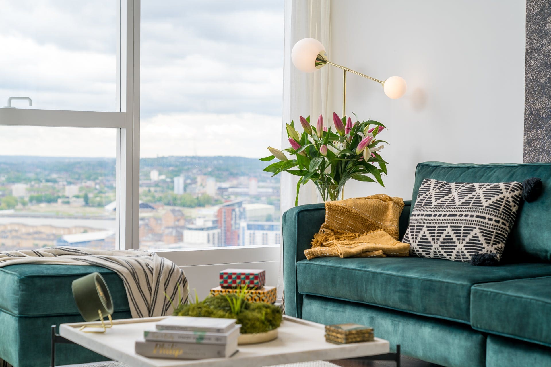 Apartment Morden IsleofDogs: Stylish 2-Bedroom Apartment with Air Conditioning, Isle of Dogs London