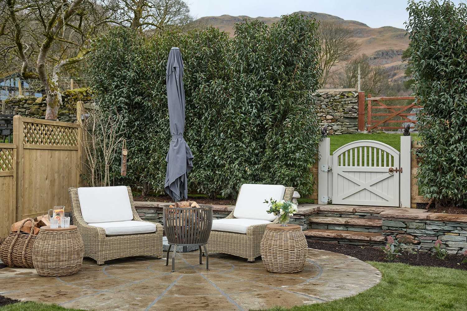 Apartment Tarnside Ambleside: Charming 2-Bedroom Holiday Cottage with Hot Tub, Lake District