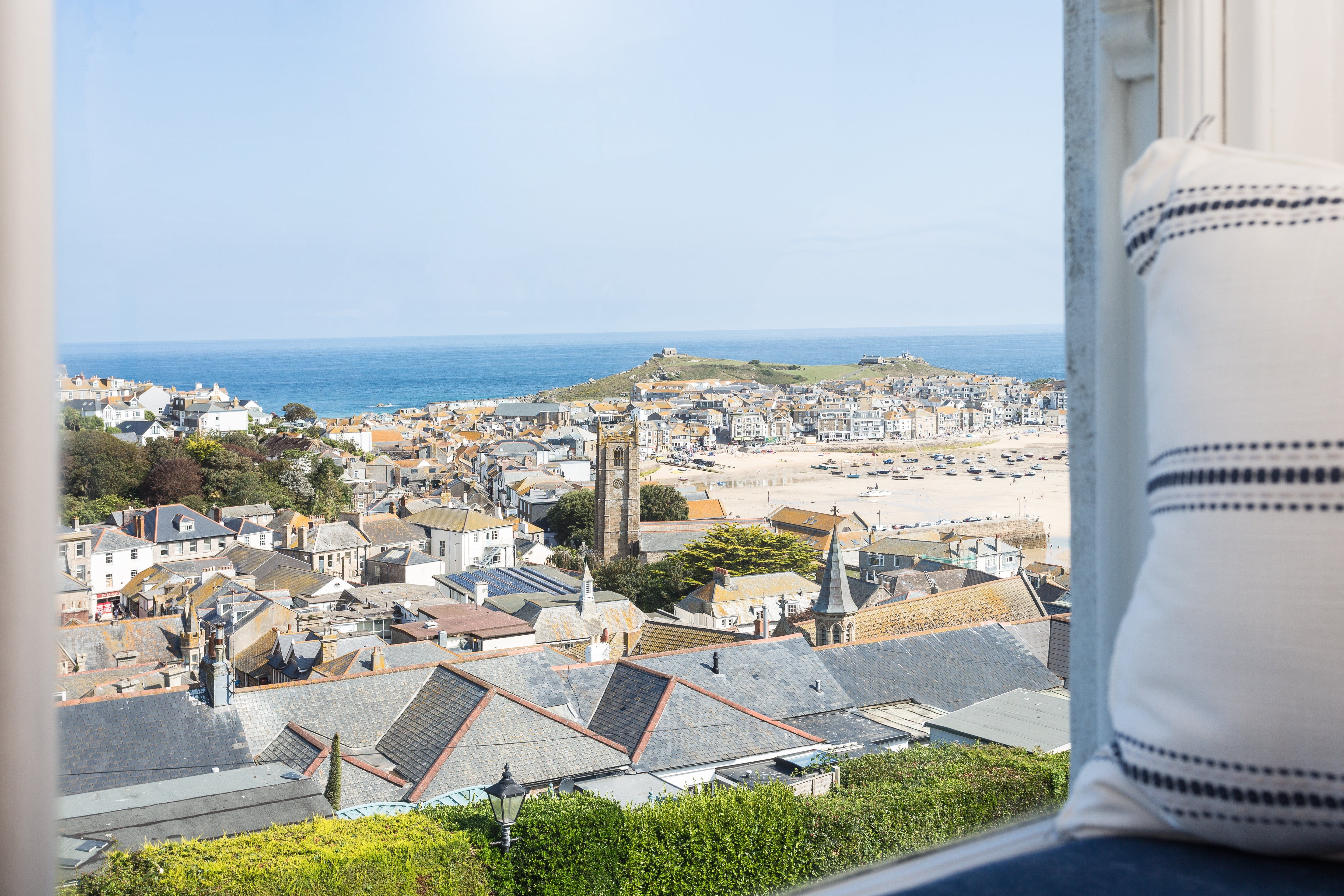 Apartment Tozeur St Ives: Luxury 4-Bedroom Apartment with Sea Views and Beach Nearby, St Ives