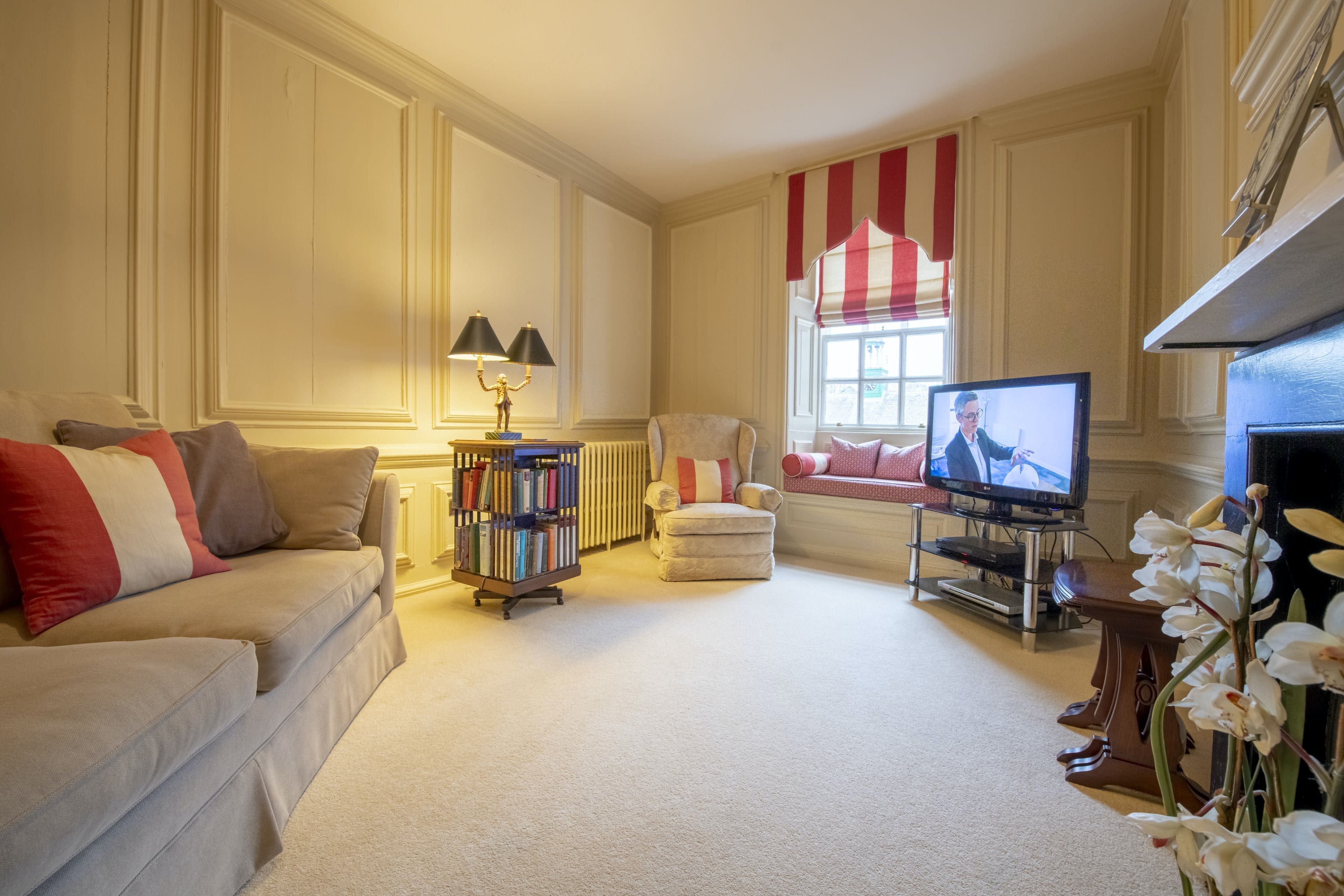 Apartment Warkworth Northumberland: Luxury 5-Bedroom Apartment with Sea Views, Northumberland