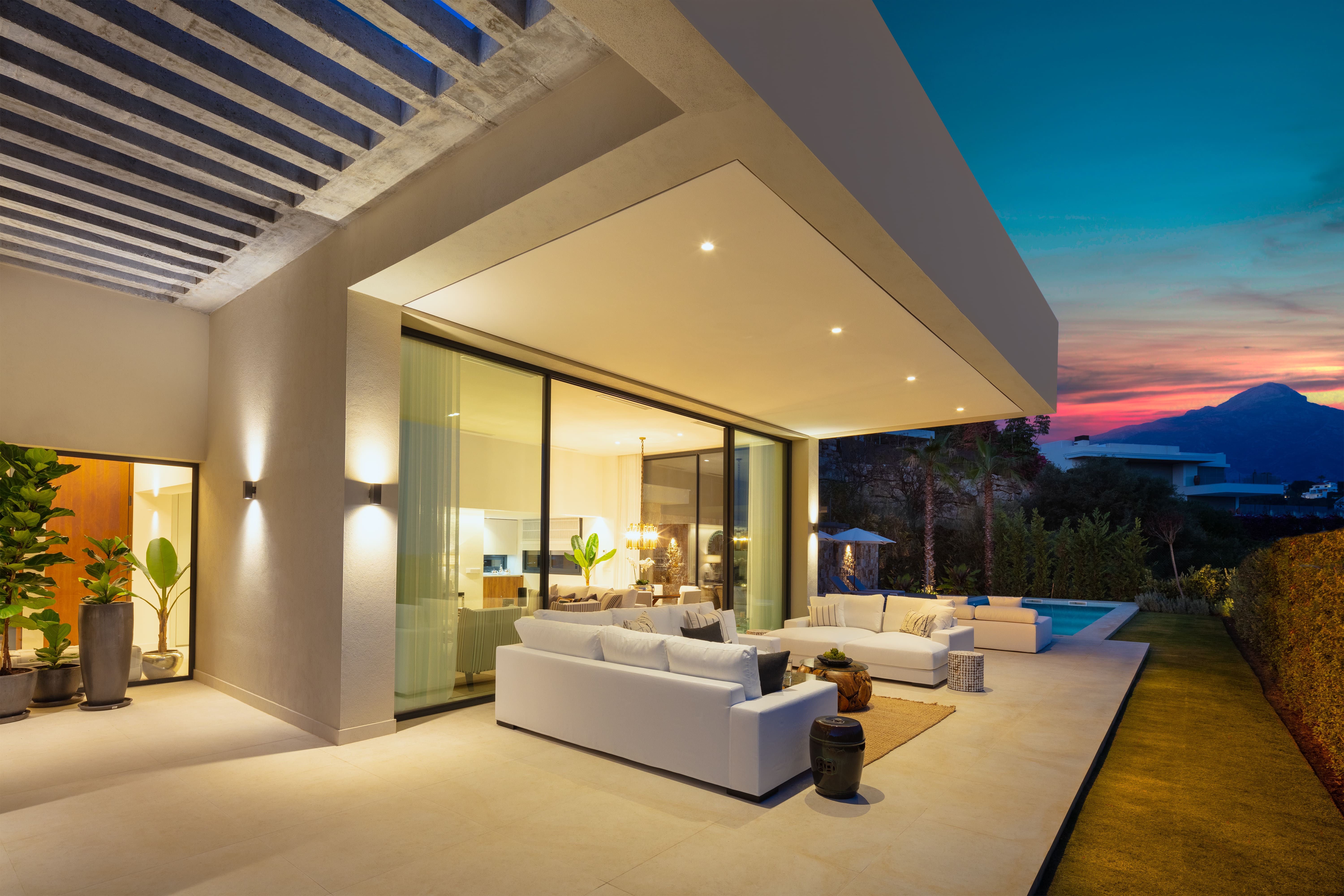 Villa Alborada Guadalobón San Pedro de Alcántara: Luxury 5-Bedroom Apartment with Seaview and Pool, San Pedro
