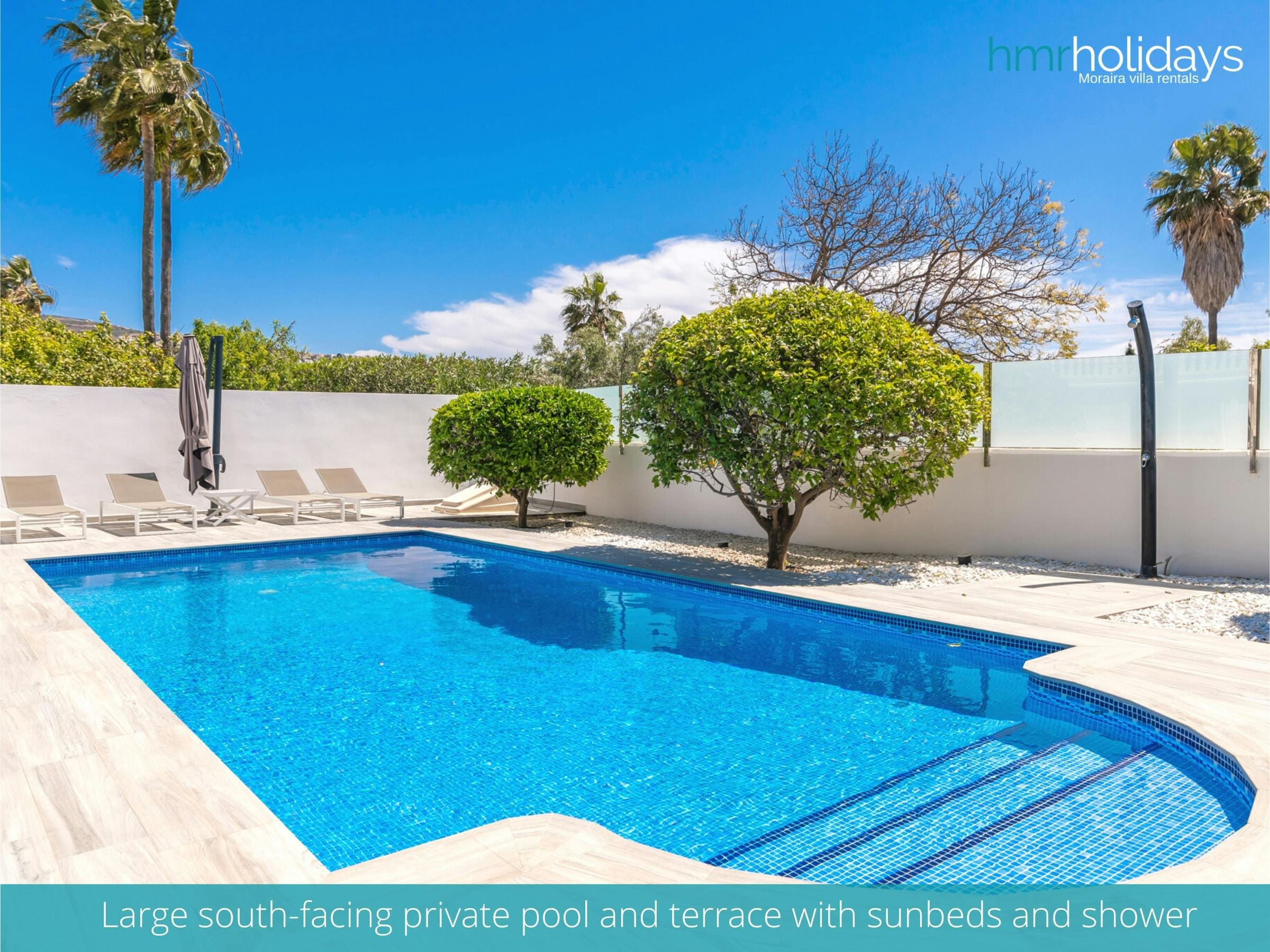 Casa Alfàs Moraira: Stylish 3-Bedroom Apartment with Sea Views and Air-Con, Moraira