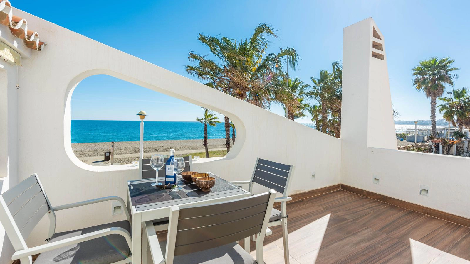 Casa Almijara Torre del Mar: 2-Bedroom Apartment Rental with Seaview and Pool, Malaga Region