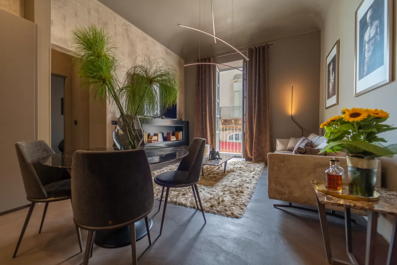 Casa Aretusa Siracusa Syracuse 4: Chic 2-Bedroom Apartment Rental with Balconies in Syracuse, Sicily