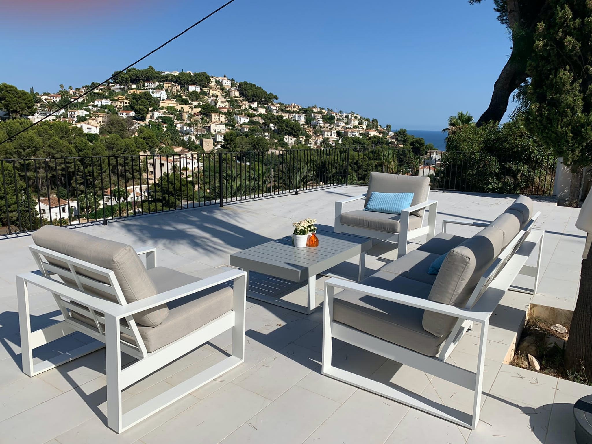 Casa Baladrar Benissa: Charming 3-Bedroom Apartment with Private Pool and Sea Views, Benissa