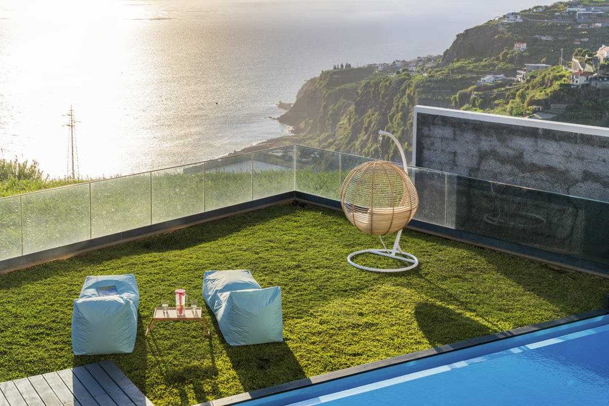 Casa Bananeira Ponta do Sol: Stylish 3-Bedroom Apartment with Private Pool and Sea Views, Ponta do Sol