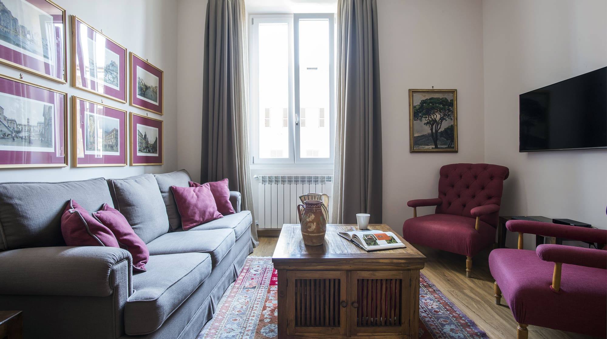 Casa Borghetto Borgo: Stylish 2-Bedroom Apartment with Hot Tub, Apartment Rental Borgo Rome