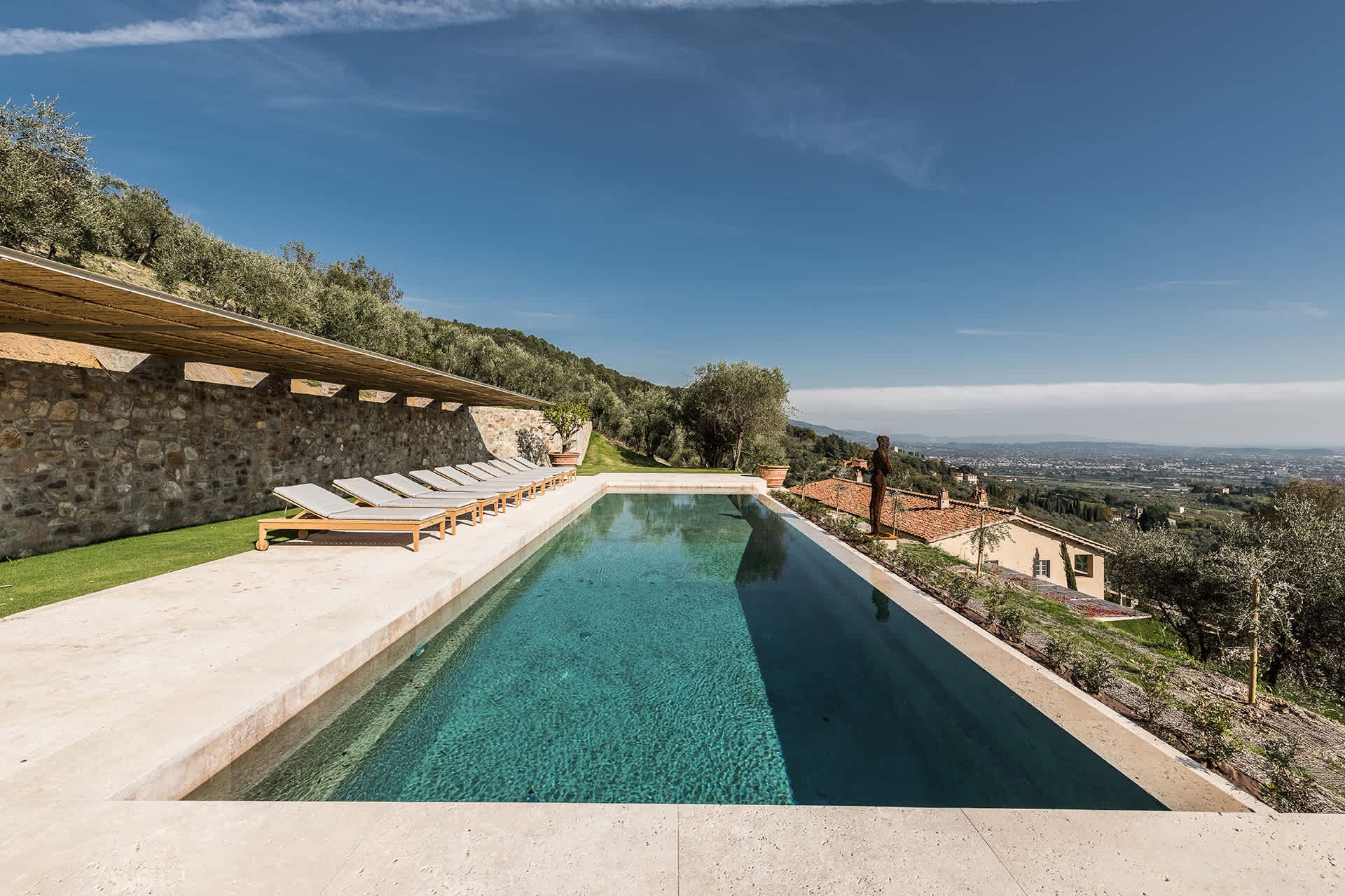 Villa Ceruleo Sant’Andrea Lucca: Luxury 5-Bedroom Villa with Private Pool and Countryside Views, Lucca