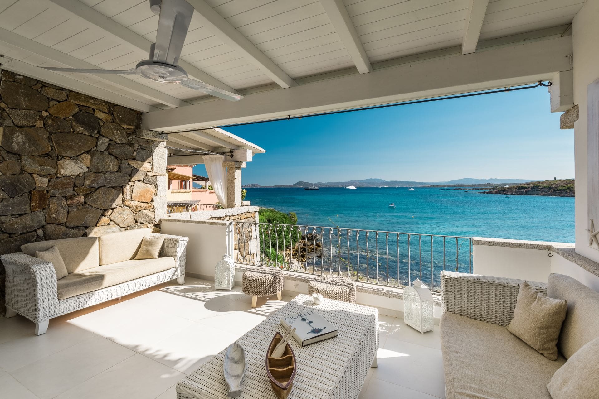 Casa Cala Caddinas: Charming 2-Bedroom Apartment with Sea Views and Pool, Sardinia