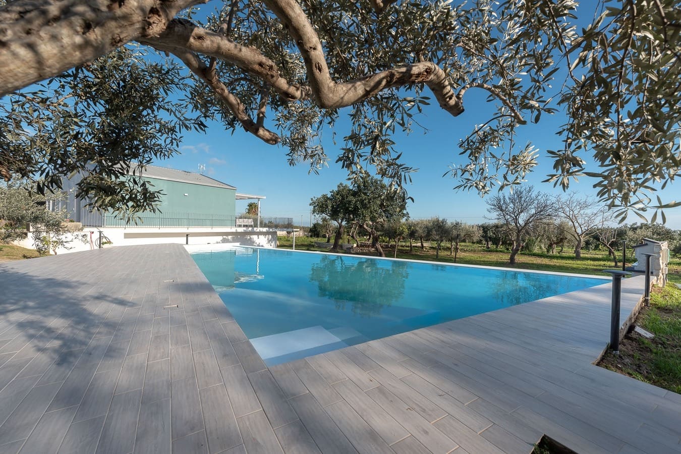 Casa Carrubba Ragusa: Spacious 5-Bedroom Apartment Rental with Private Pool and Seaviews, Ragusa