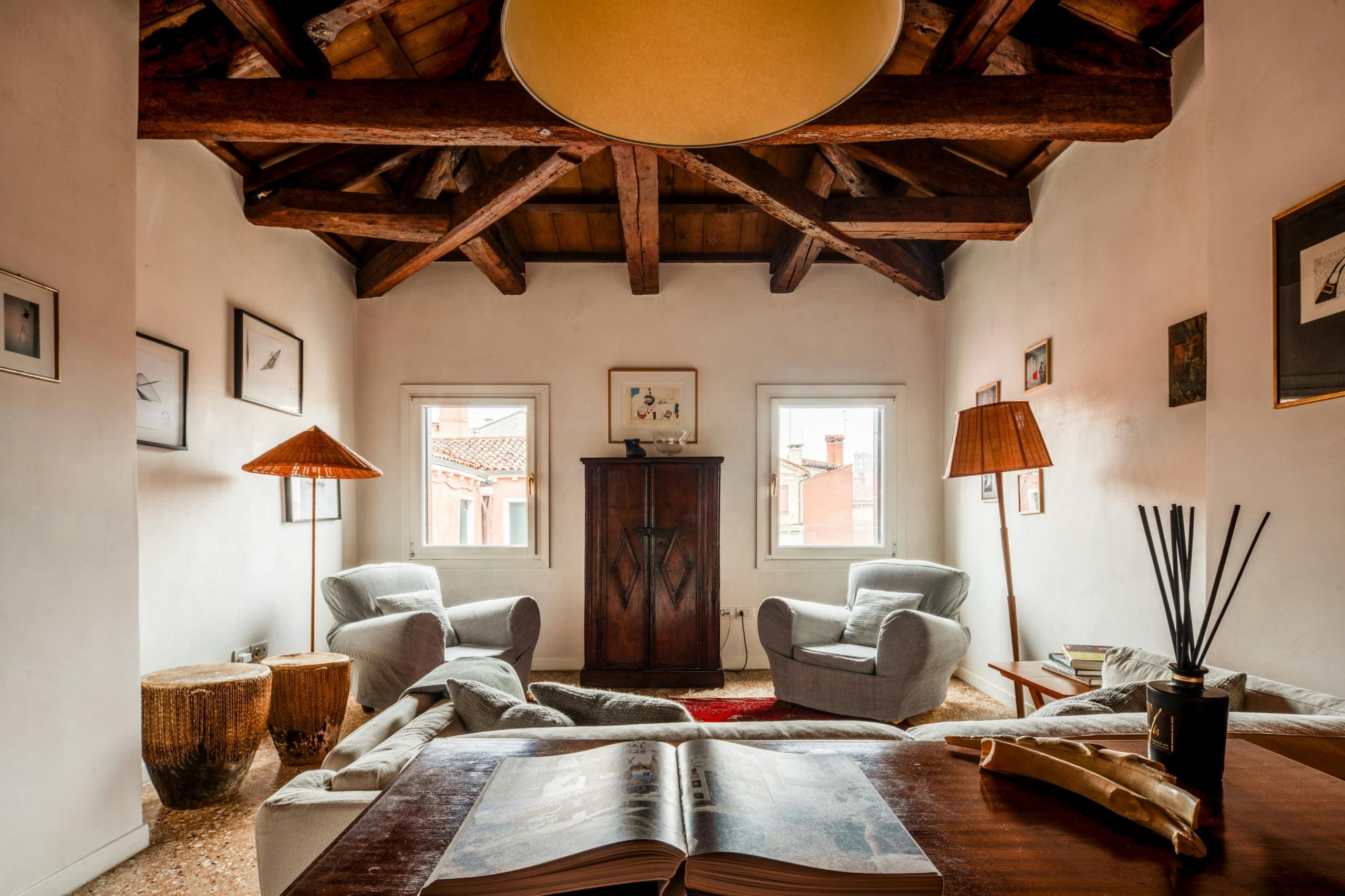 Casa Castellani Castello: Charming 2-Bedroom Apartment Rental with Air-Con in Castello Venice
