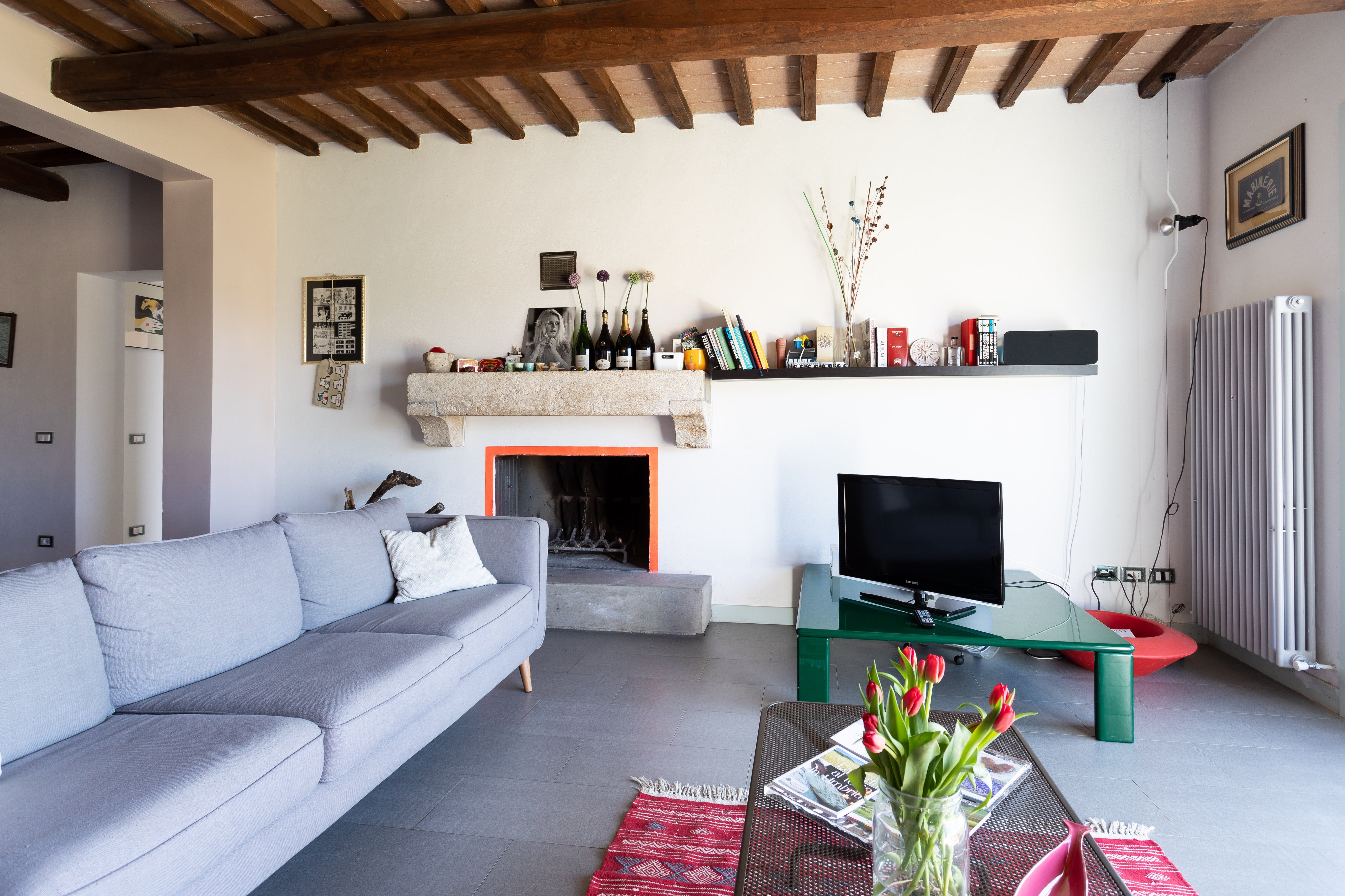 Casa Cencio Perugia: Luxury 4-Bedroom Apartment with Hot Tub and Pool, Perugia
