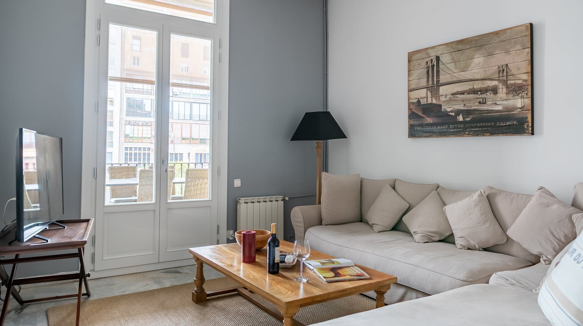 Villa Solano Entença Eixample: Luxury 3-Bedroom Apartment with Seaview, Eixample, Barcelona