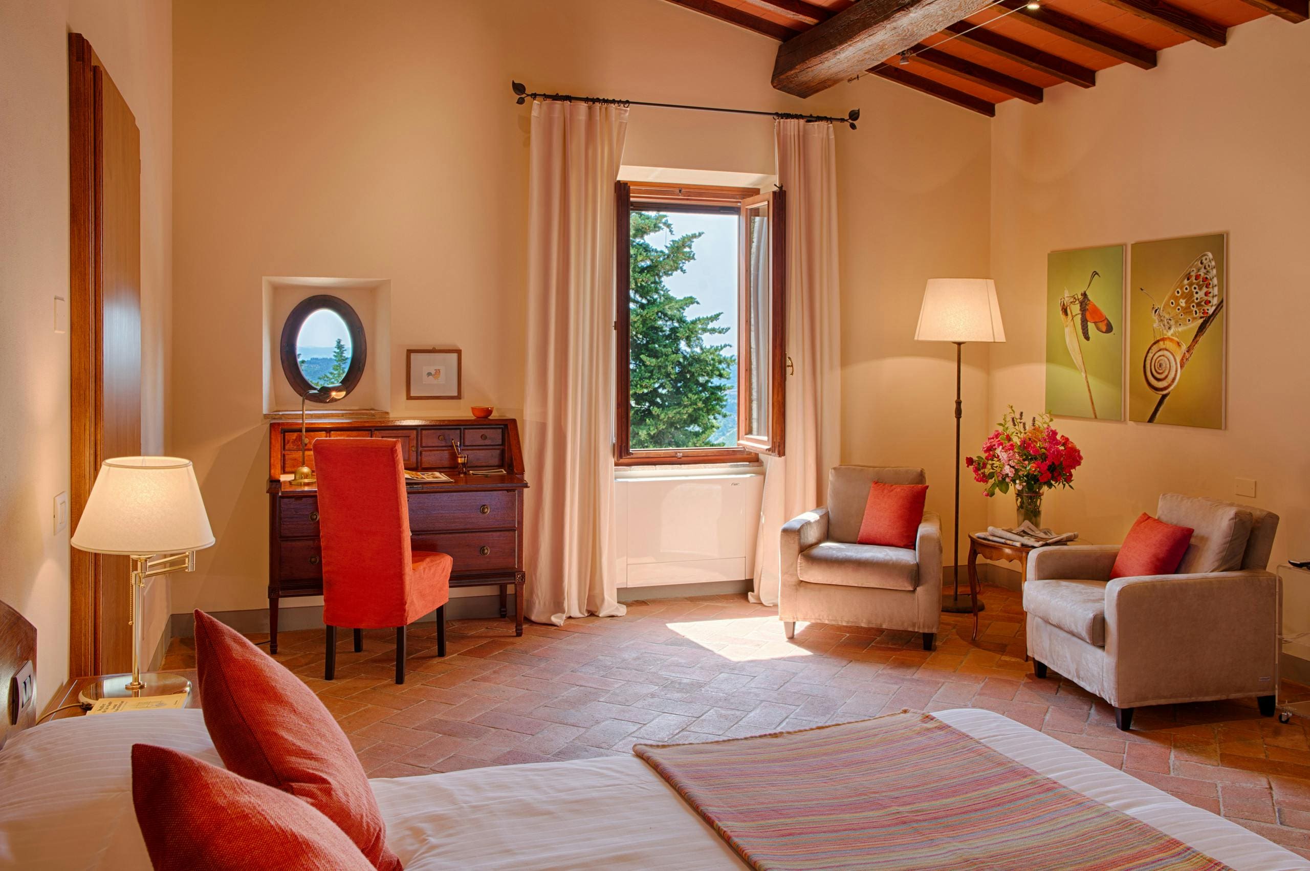 Casa Chianti Colli: Charming 1-Bedroom Apartment with Pool and Countryside Views, Chianti