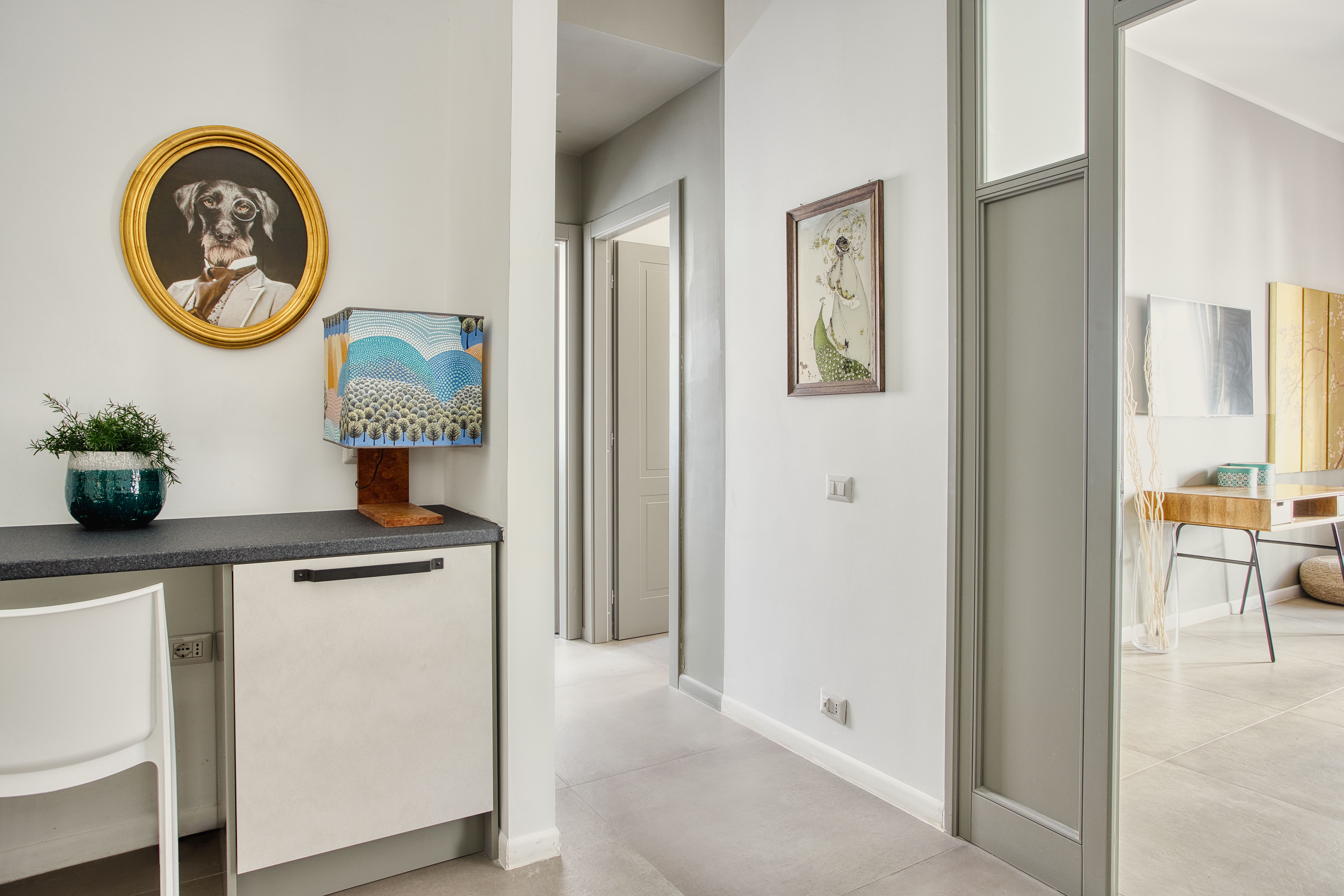 Casa Clementina Borgo: Stylish 2-Bedroom Apartment Rental with Air-Con in Borgo Rome