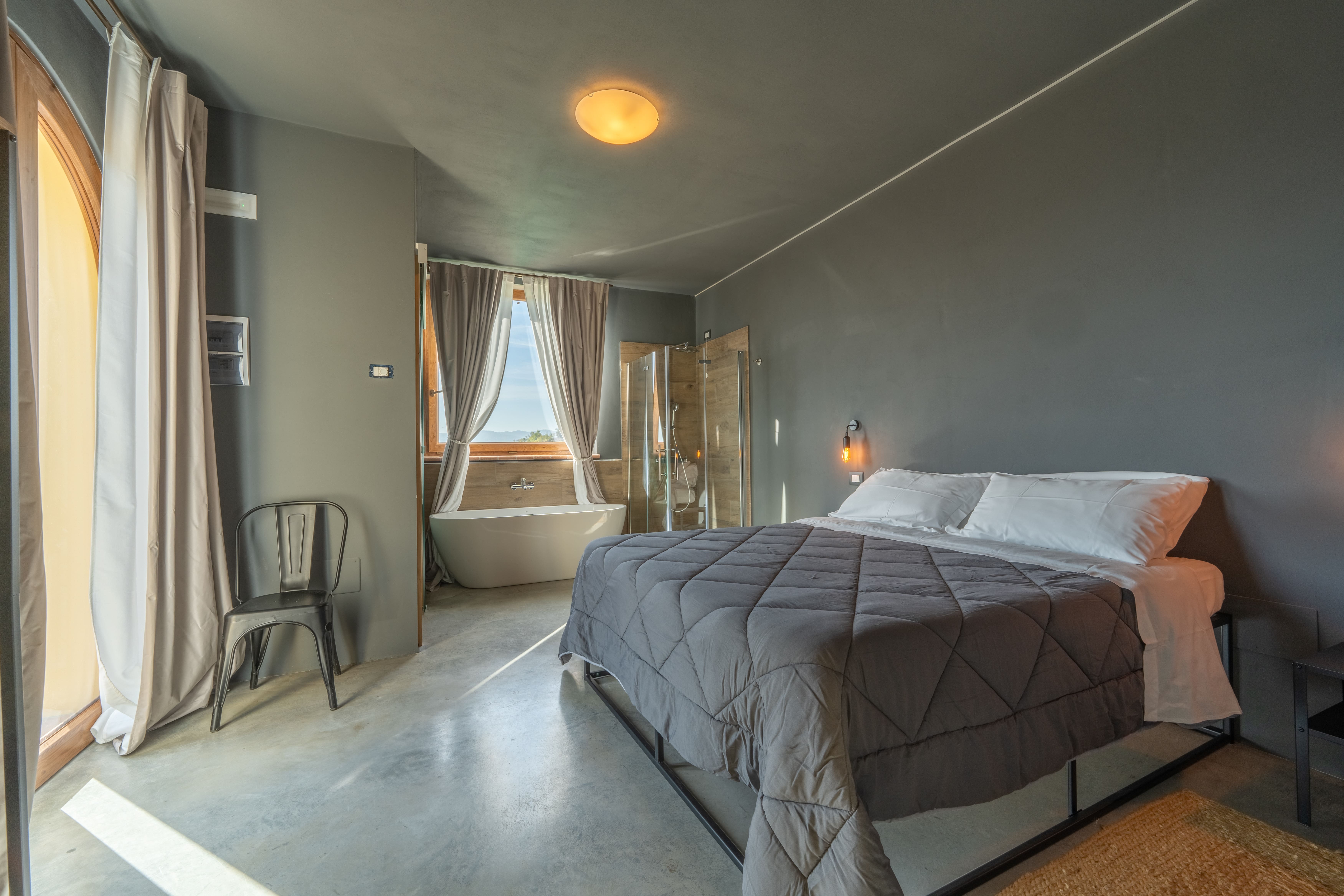 Casa Corno Perugia Umbria: Luxury 3-Bedroom Villa with Swimming Pool and Countryside Views, Umbria