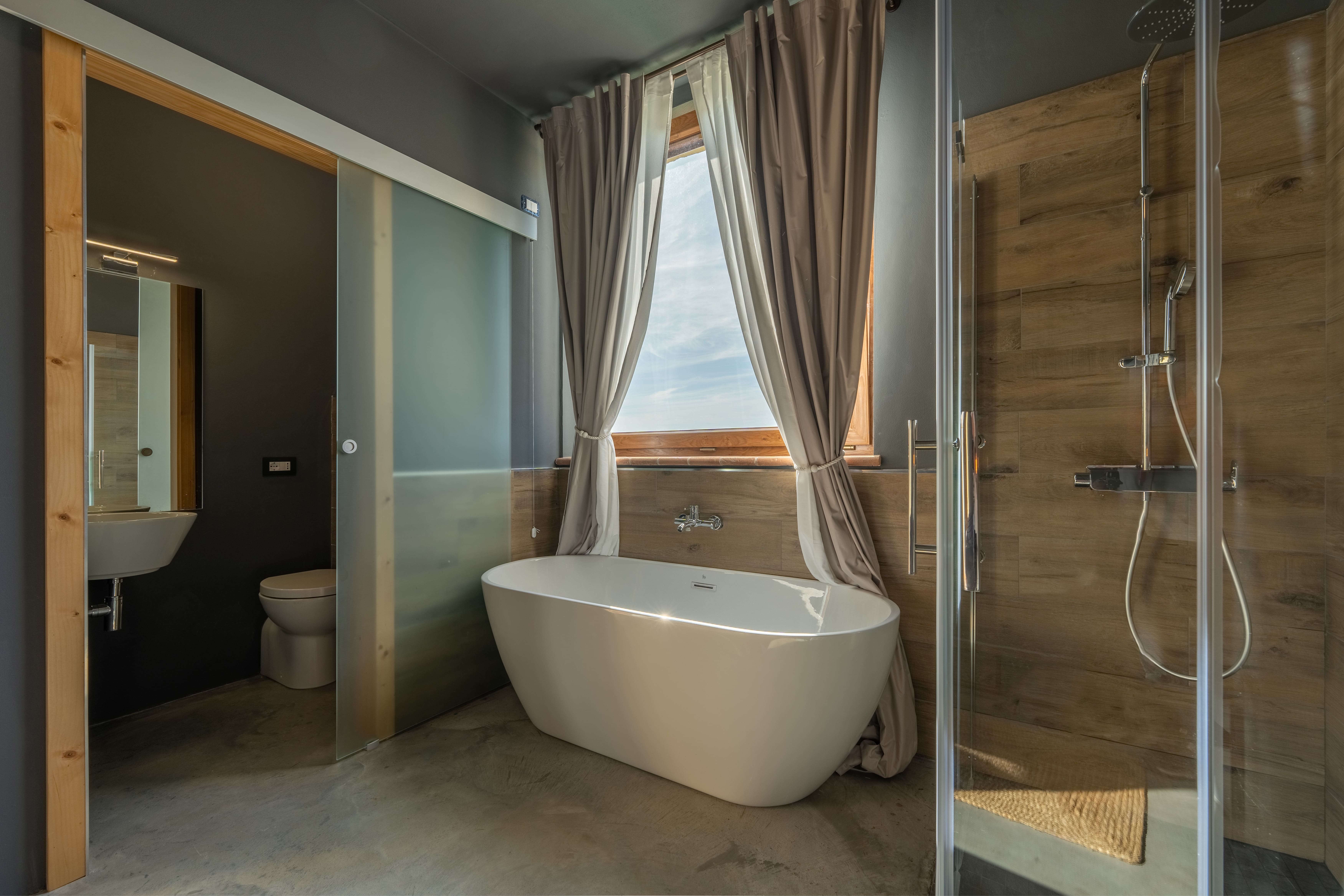 Casa Corno Perugia Umbria: Luxury 3-Bedroom Villa with Swimming Pool and Countryside Views, Umbria