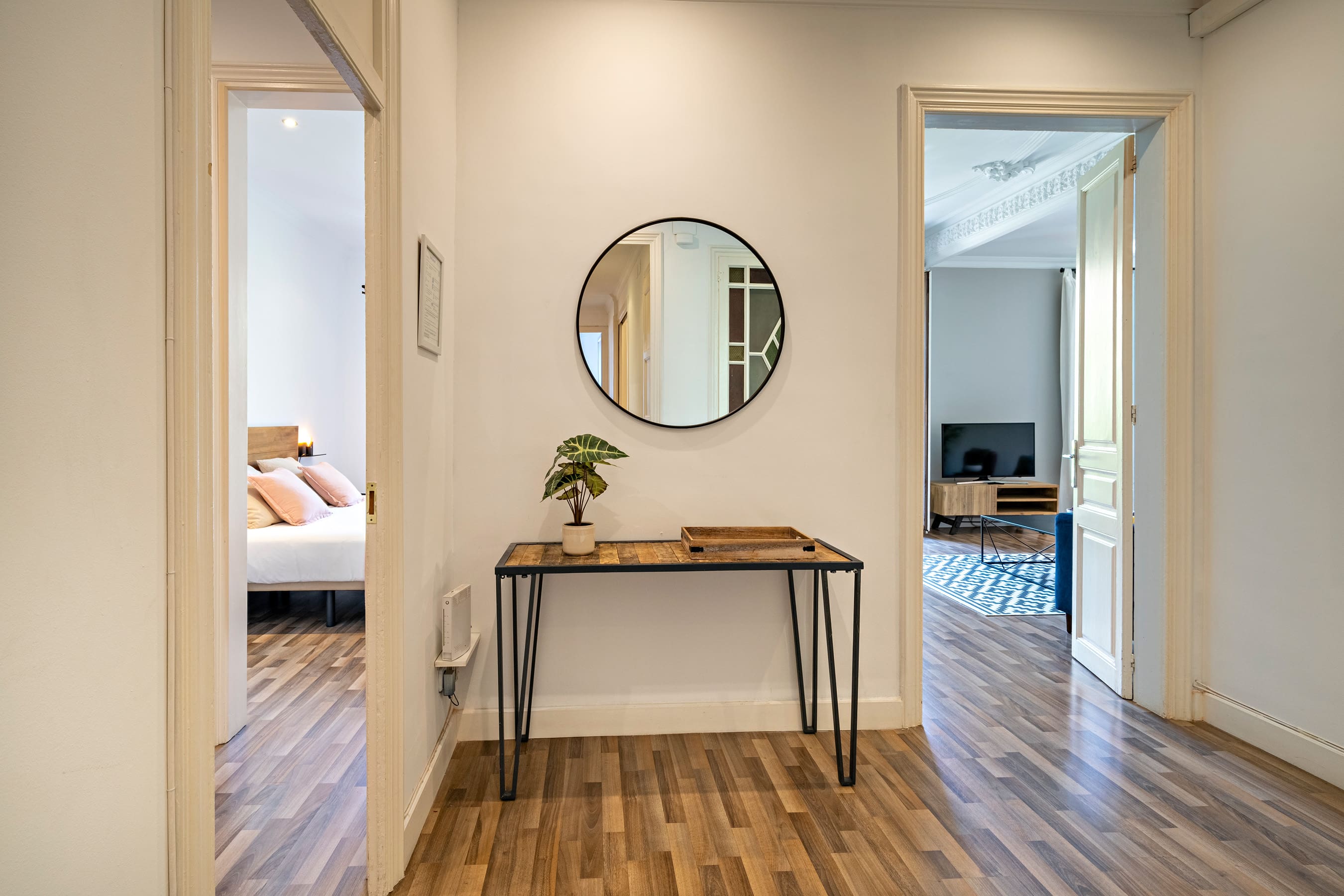 Casa Còrsega Eixample Eixample: Stylish 2-Bedroom Apartment Rental with Sea Views in Eixample, Barcelona