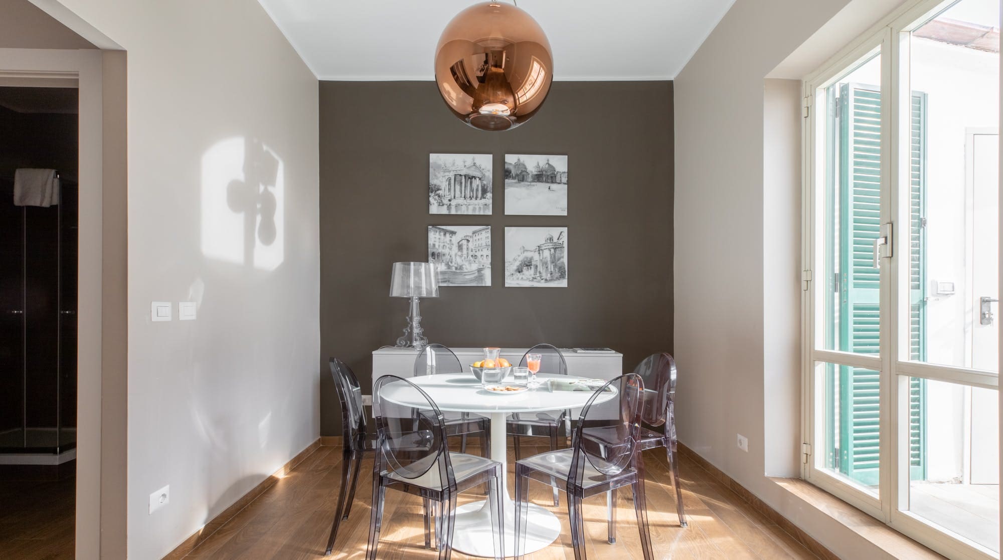 Villa Amaranto Celio Monti: Chic 2-Bedroom Apartment Rental with Air-Con in Monti Rome