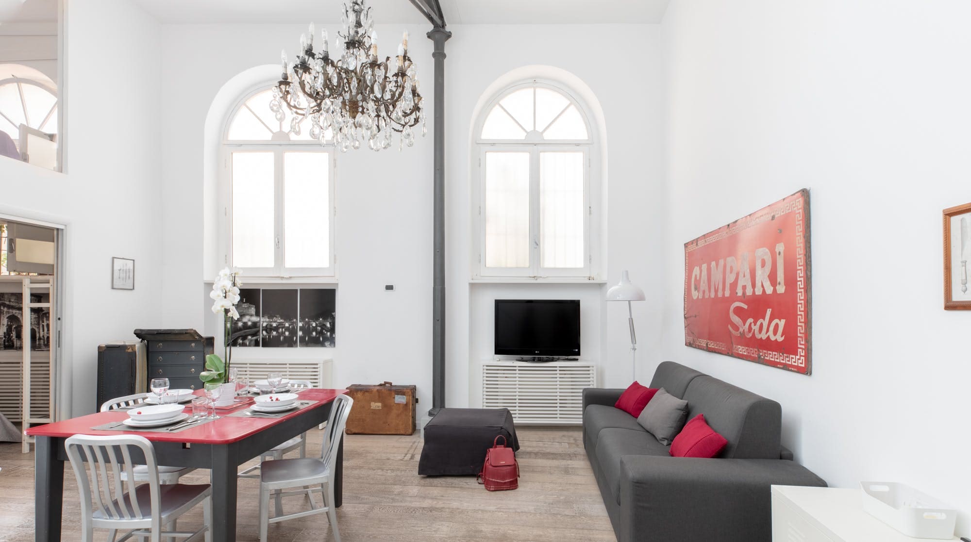 Villa Amaranto San Lorenzo Monti: Charming 2-Bedroom Apartment with Hot Tub, Air-Con in Monti Rome