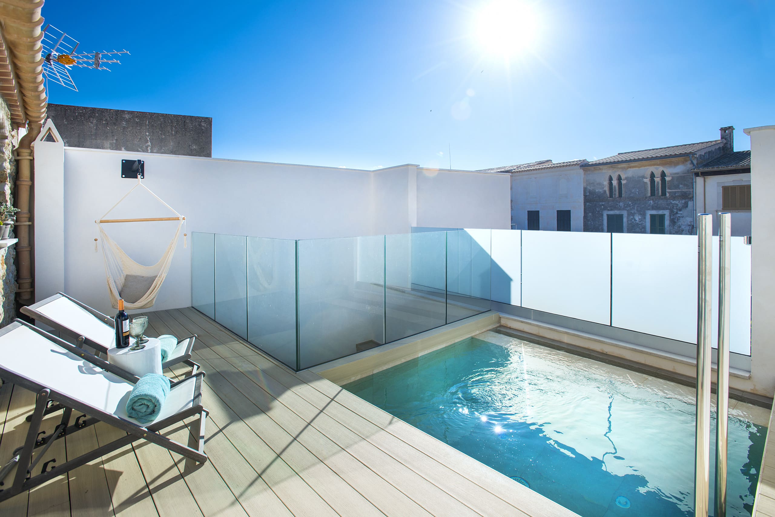 Casa Figueral Buger: Charming 2-Bedroom Apartment with Pool and Sea Views, Raiguer Mallorca