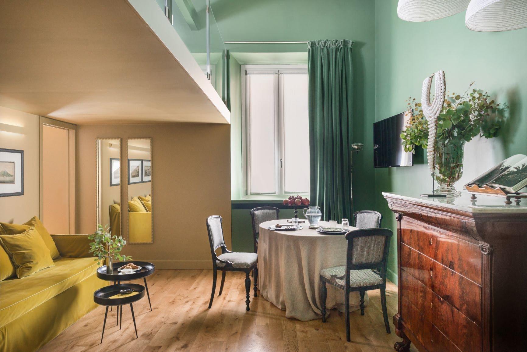 Casa Fontana Trevi: Charming 1-Bedroom Apartment Rental with Air Conditioning in Trevi Rome
