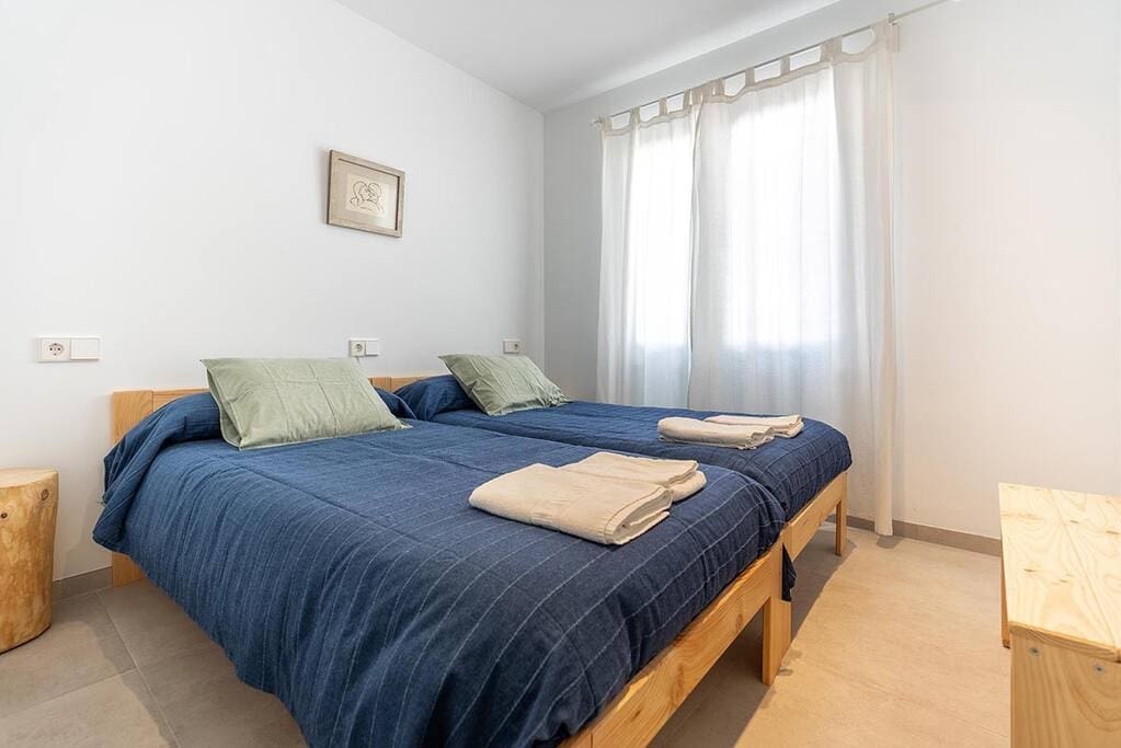 Villa Mestral Lluc Pollença: Charming 3-Bedroom Apartment with Sea Views Near Beach, Pollença