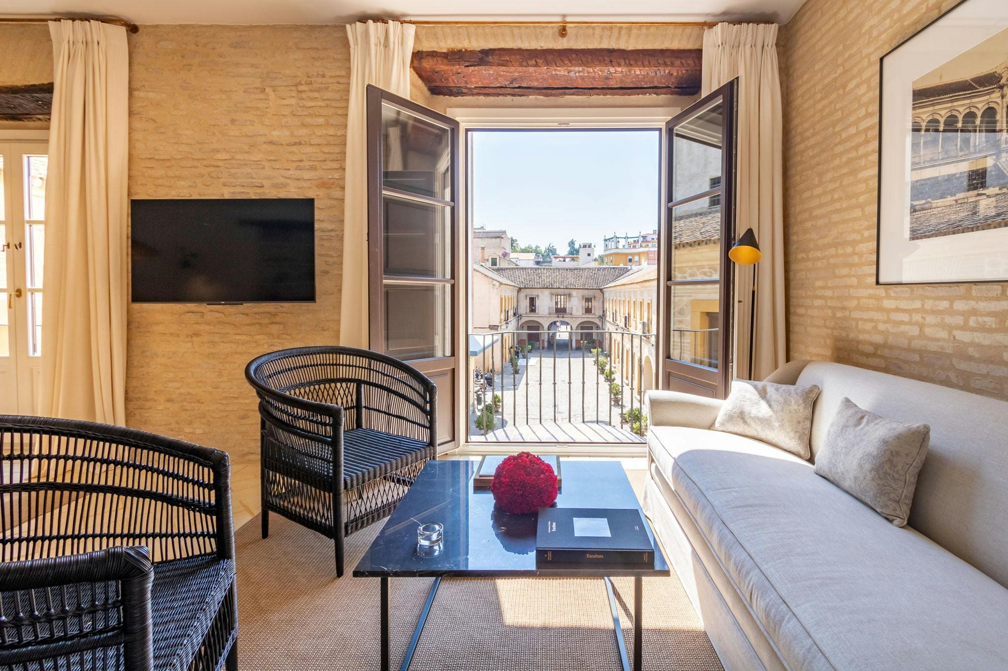 Villa Madrugada Anaga Santa Cruz: Charming 2-Bedroom Apartment with Historic Features, Santa Cruz