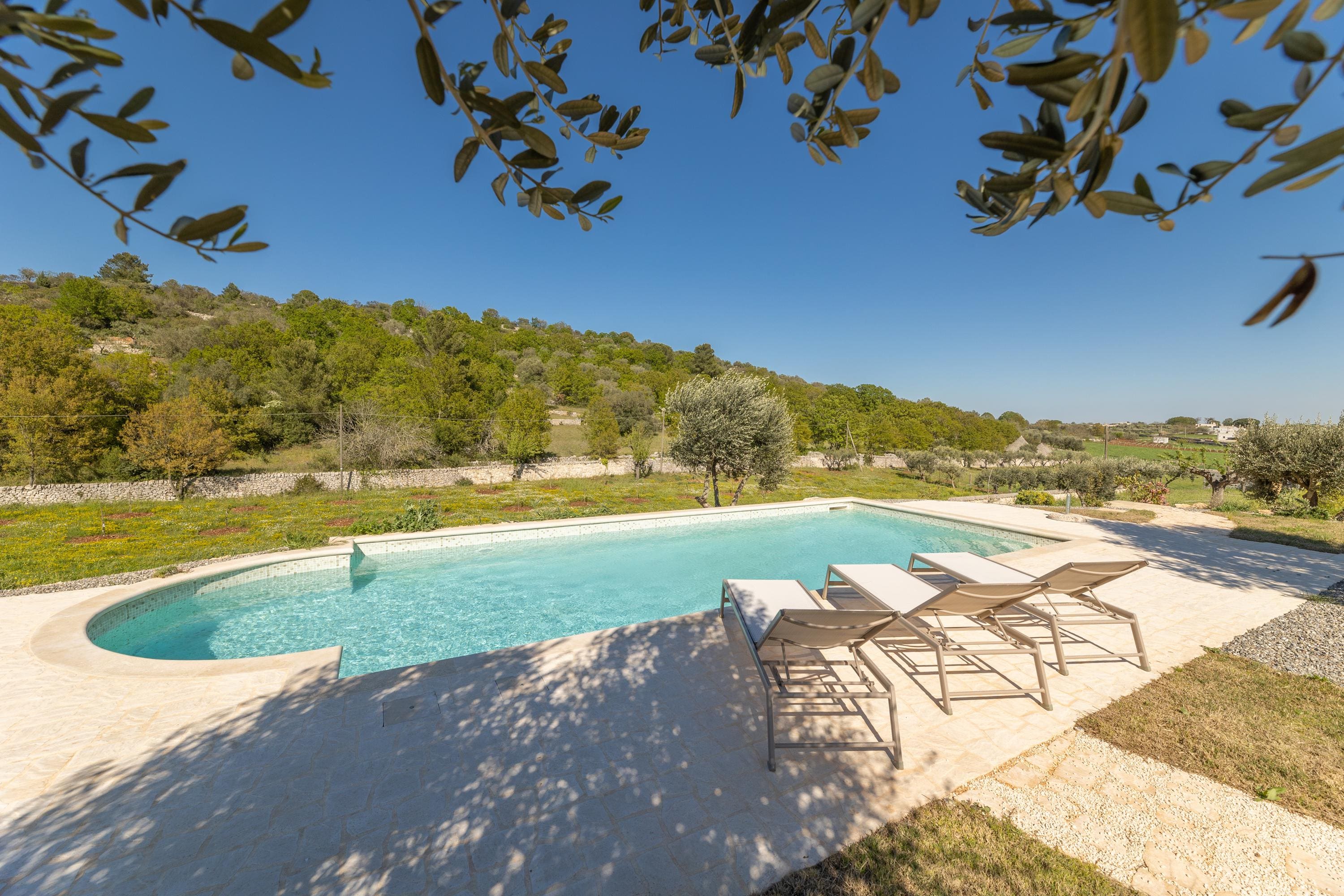 Casa Grascia Martina Franca: Spacious 5-Bedroom Apartment with Pool and Sea Views in Martina Franca