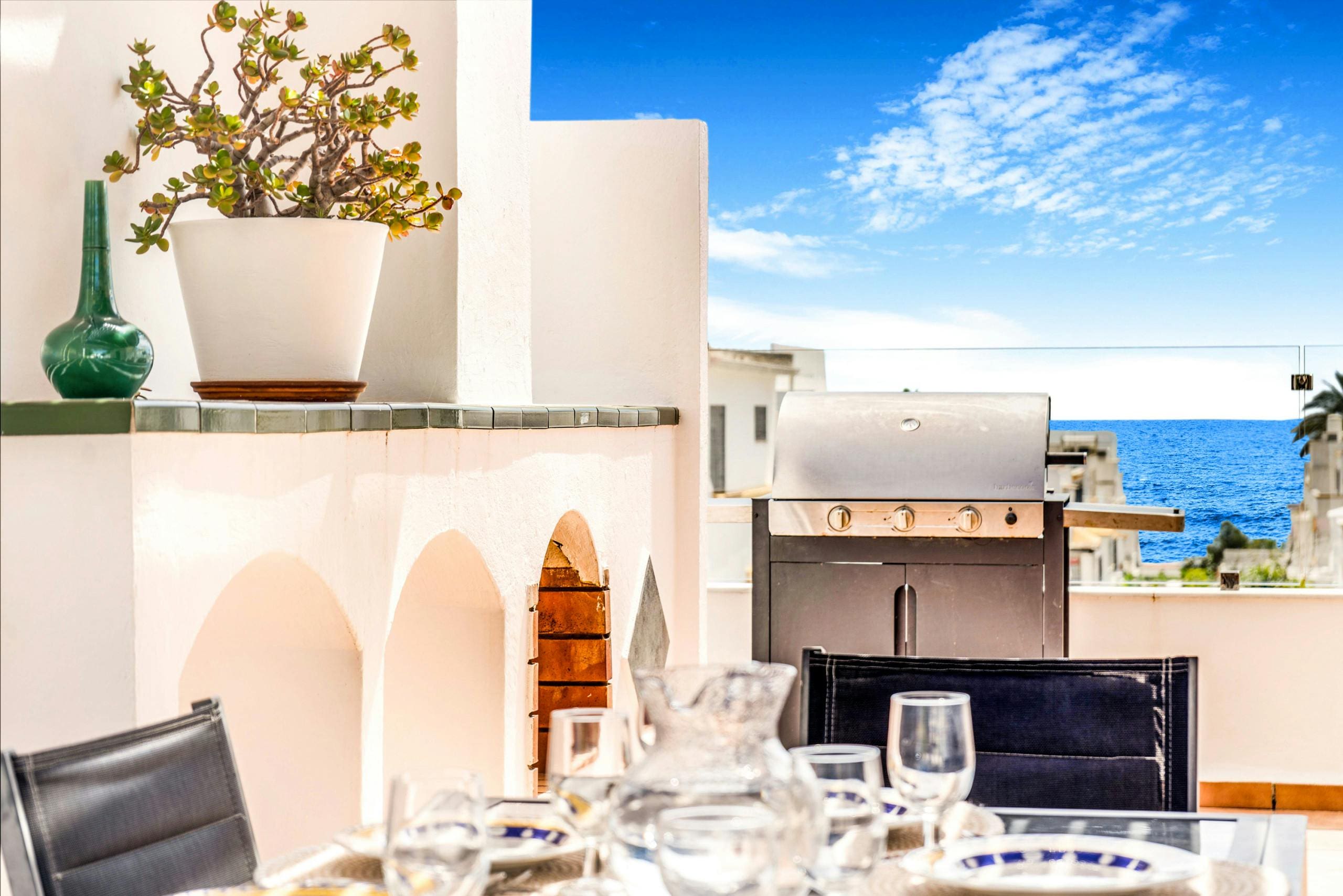 Casa Guadalmina Marbella Marbella: Spacious 4-Bedroom Apartment with Sea Views and Tennis Court, Marbella Spain