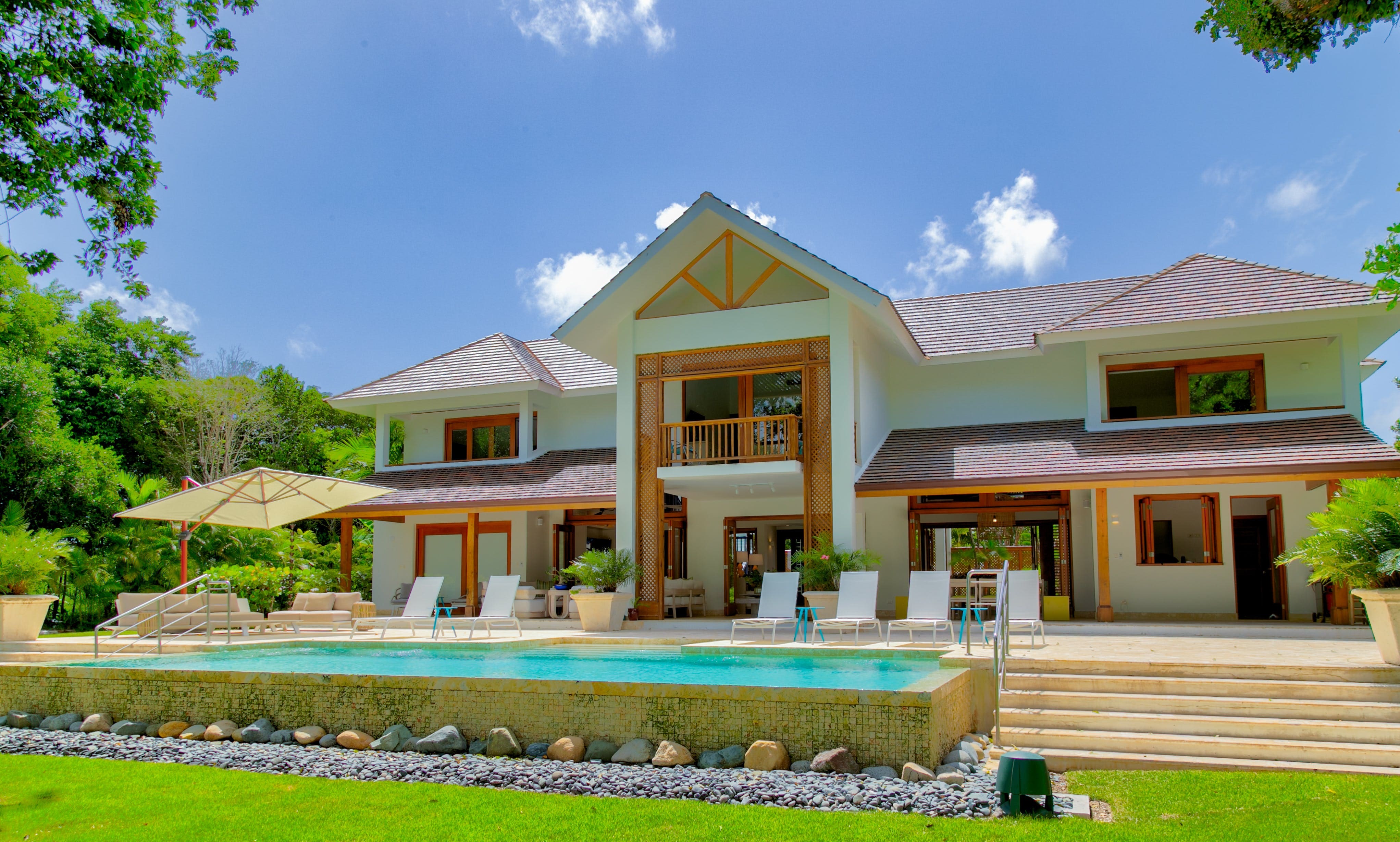 Villa Mestral Macao Dominican Republic: Luxury 4-Bedroom Apartment with Seaview and Pool, Dominican Republic