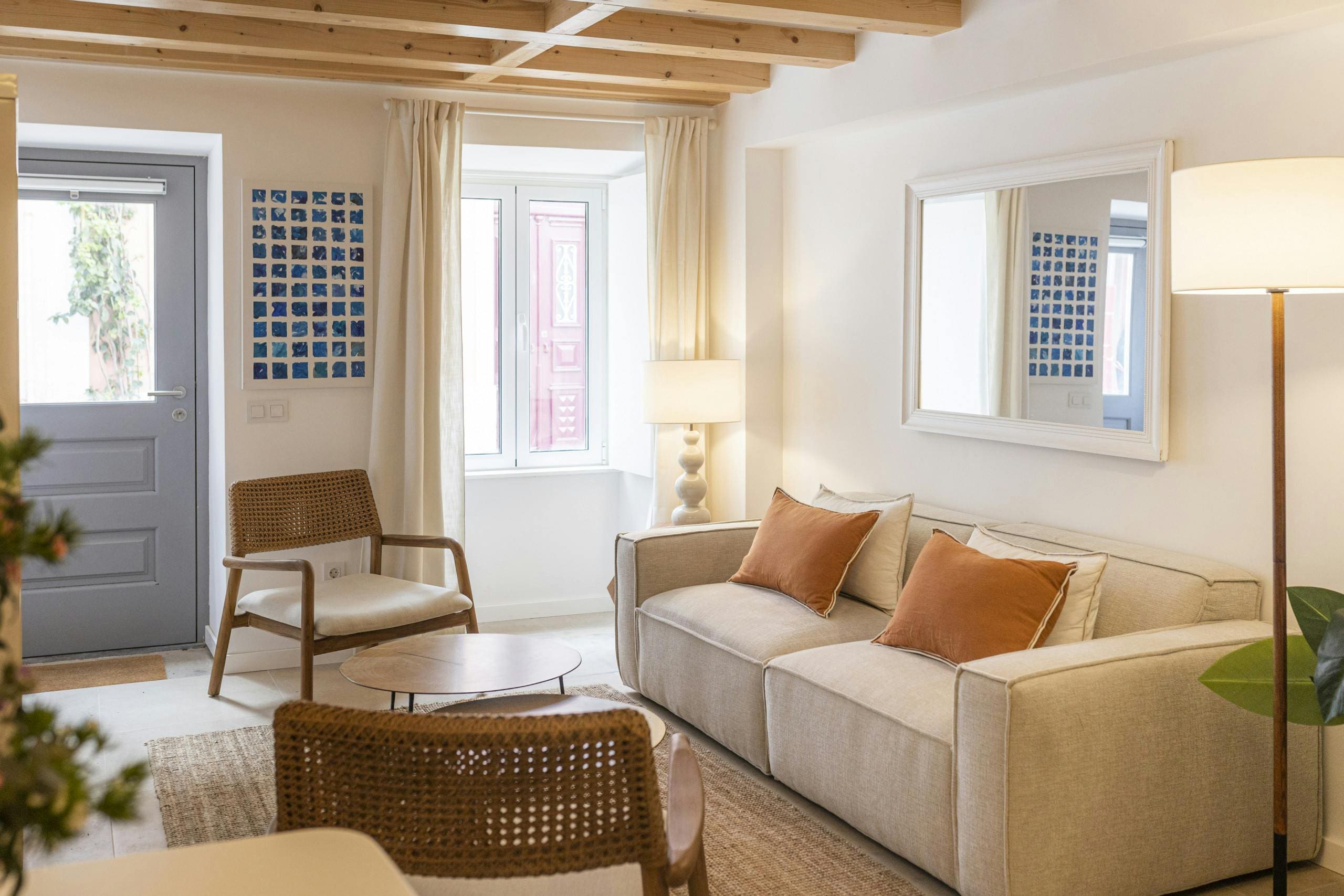 Casa Guincho Cascais: Stylish 2-Bedroom Apartment with Sea Views Near Beach, Cascais