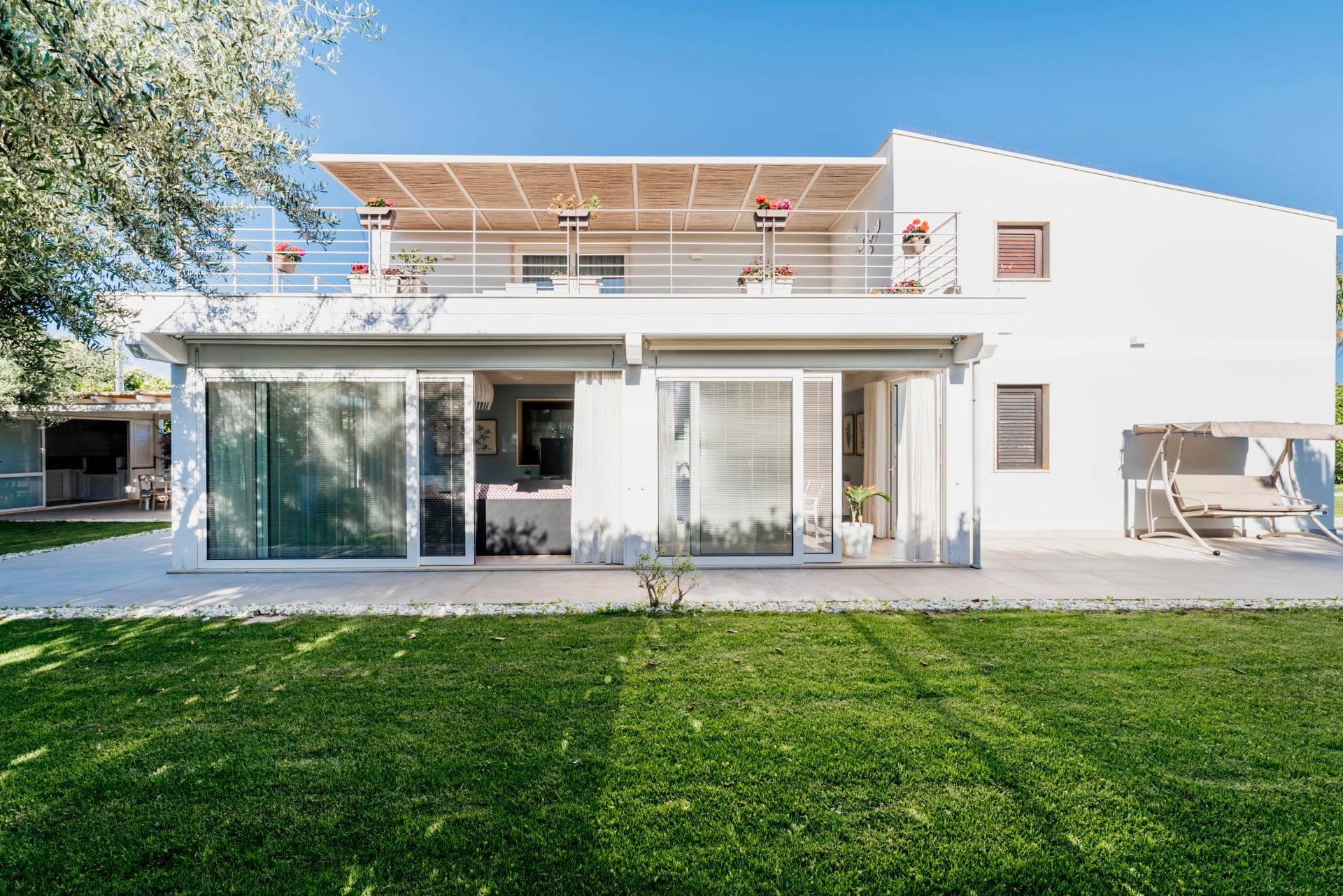 Casa Irminio Ragusa: Spacious 4-Bedroom Apartment with Pool and Sea Views, Val di Noto