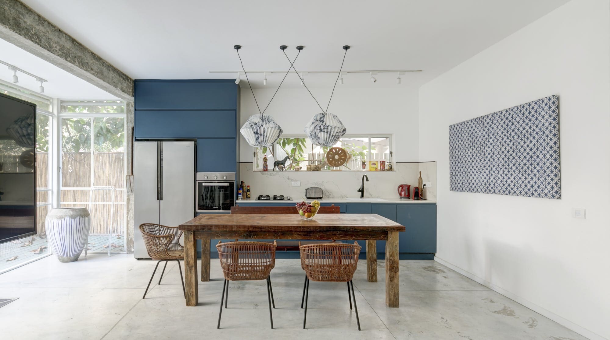 Casa Kikar Tel Aviv: Charming 2-Bedroom Apartment with Sea Views, Apartment Rental Kerem Hateimanim
