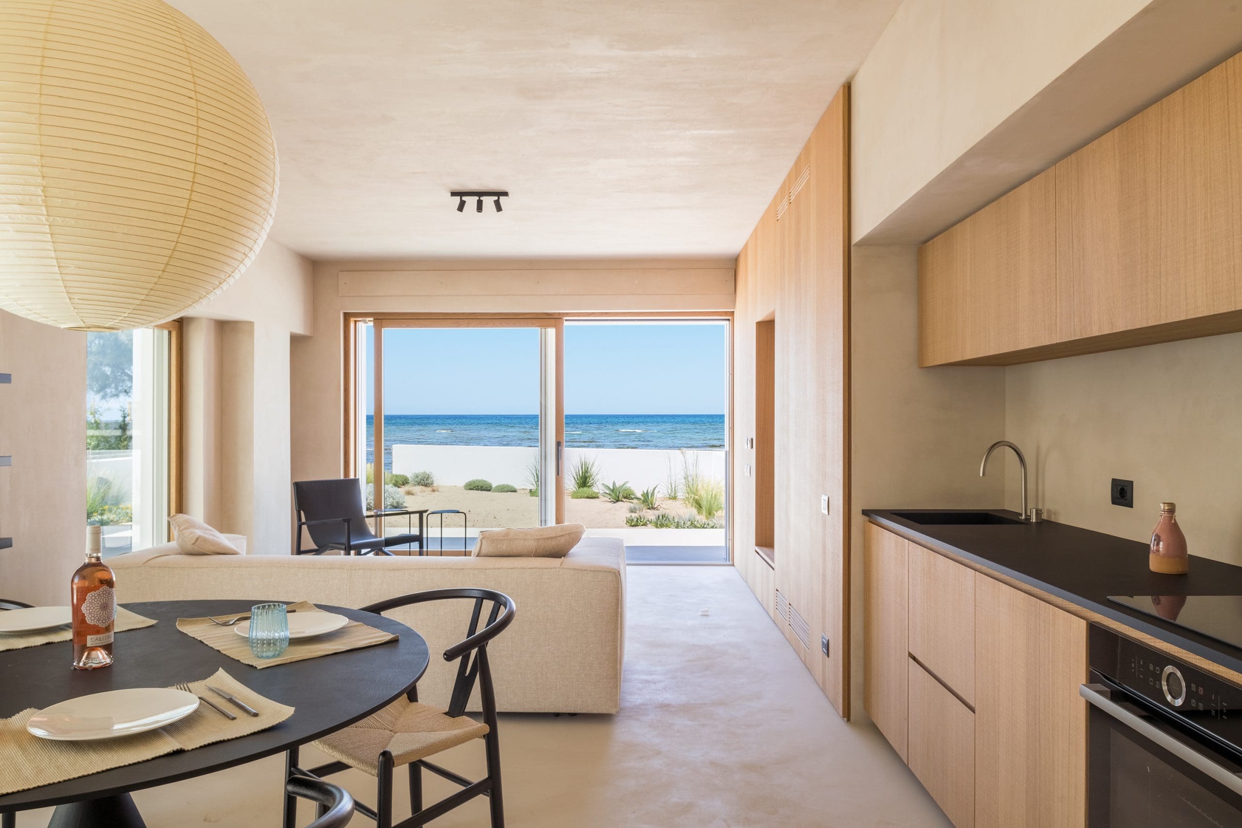 Casa Lamione Taranto: Charming 1-Bedroom Apartment with Private Beach Access, Seaview in Taranto