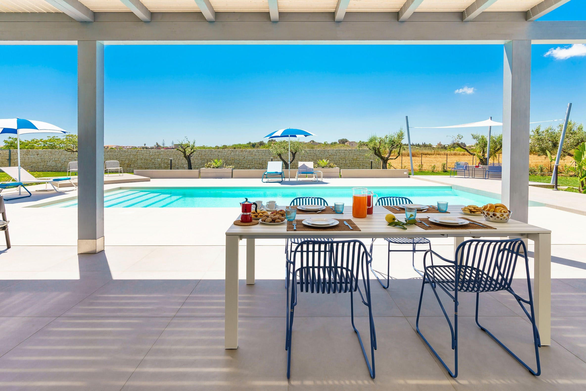 Casa Lentisco San Lorenzo: Charming 2-Bedroom Apartment with Pool and Seaview in Val di Noto