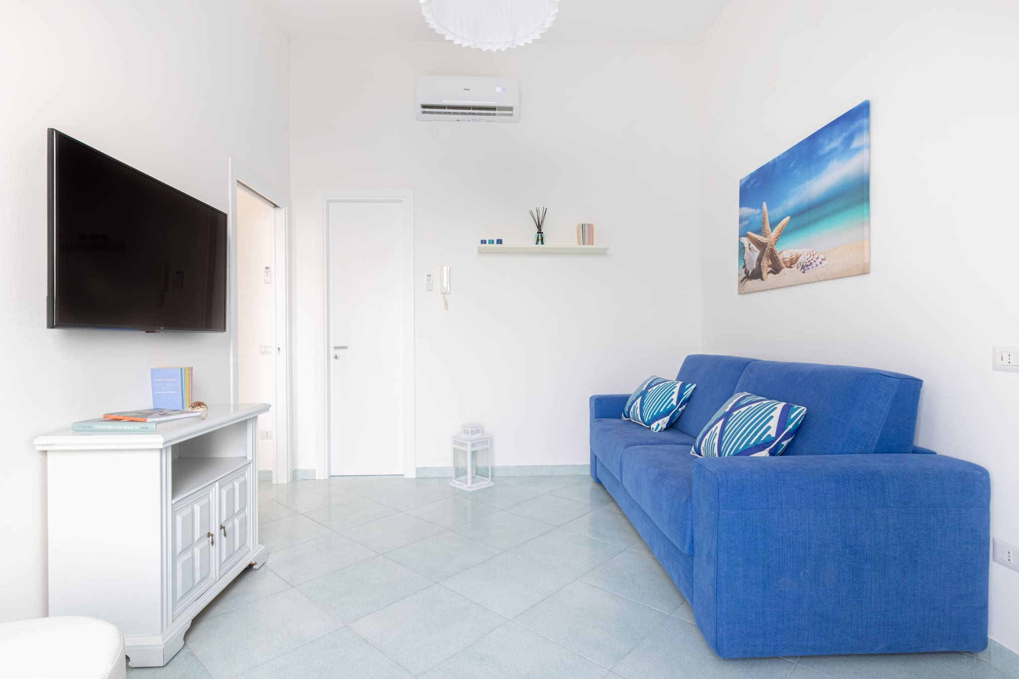Casa Limoncello Sorrento Sorrento 4: Charming 1-Bedroom Apartment with Sea Views and Beachfront Location, Sorrento