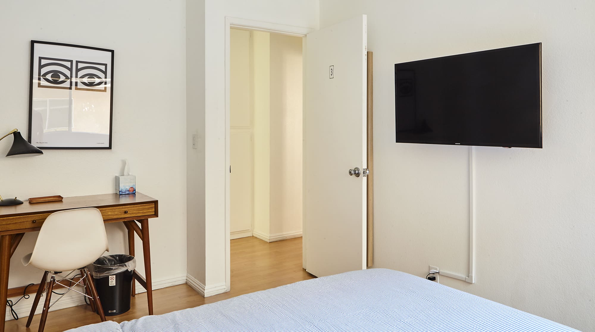 Casa Lotus Chinatown: Charming 3-Bedroom Cottage Rental with Air-Con in Chinatown Los Angeles