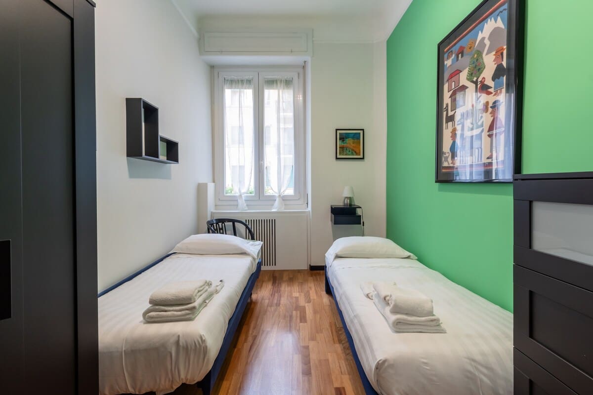 Casa Melagrana Porta Romana: Stylish 3-Bedroom Apartment with Air-Con in Porta Romana, Milan